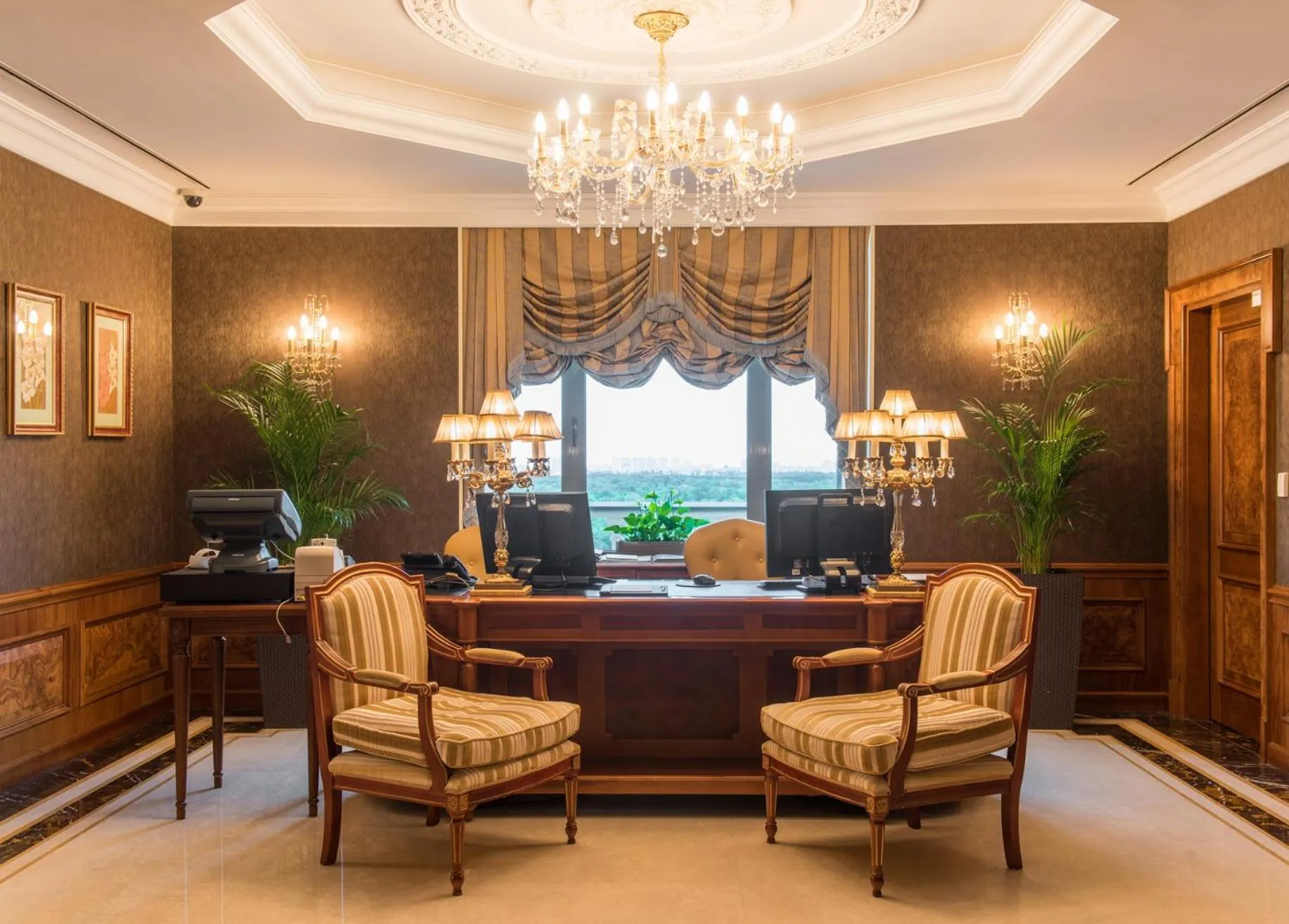 Lounge or bar in Fairmont Grand Hotel Kyiv