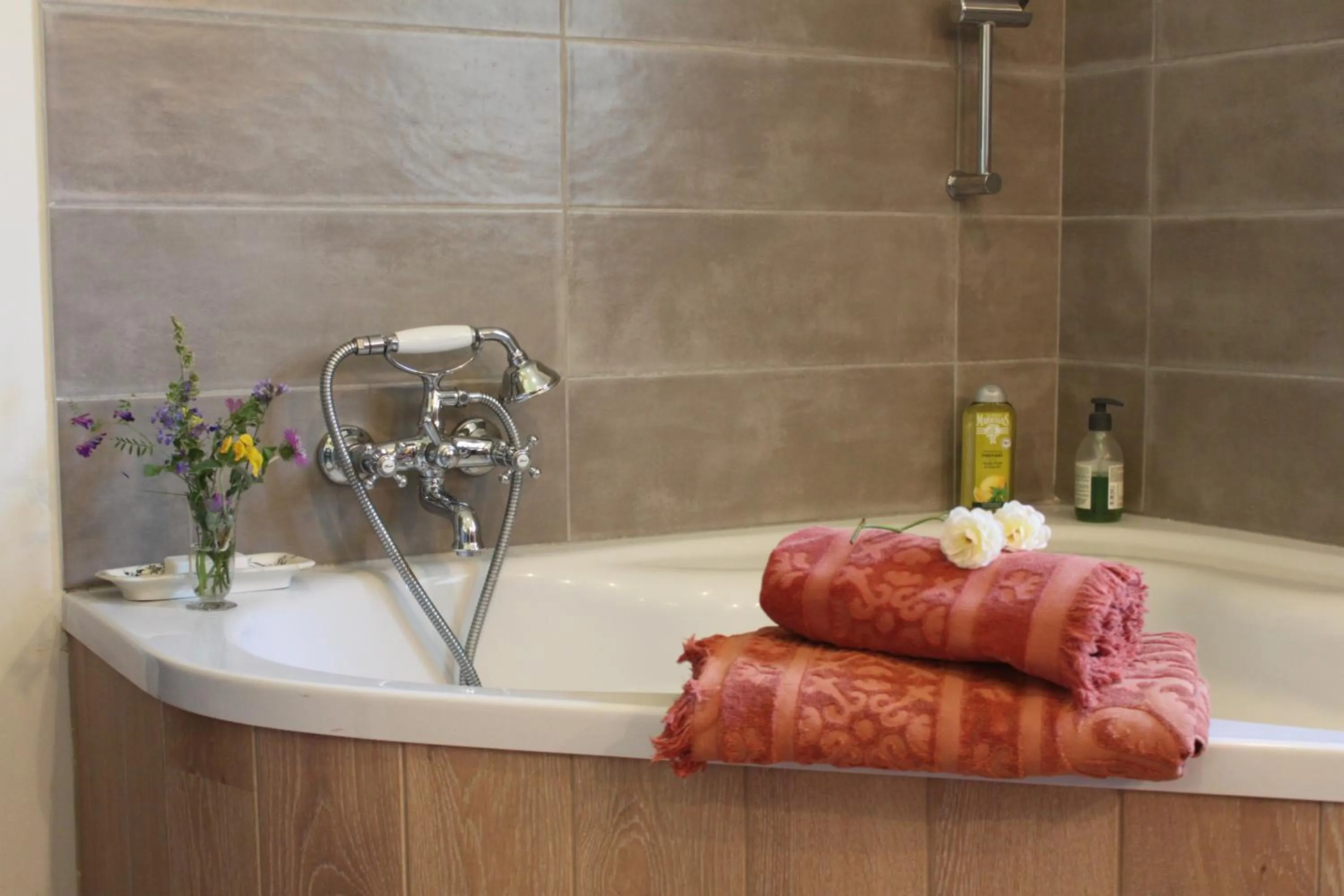 Bathroom in Domaine de Manteau-Bleu