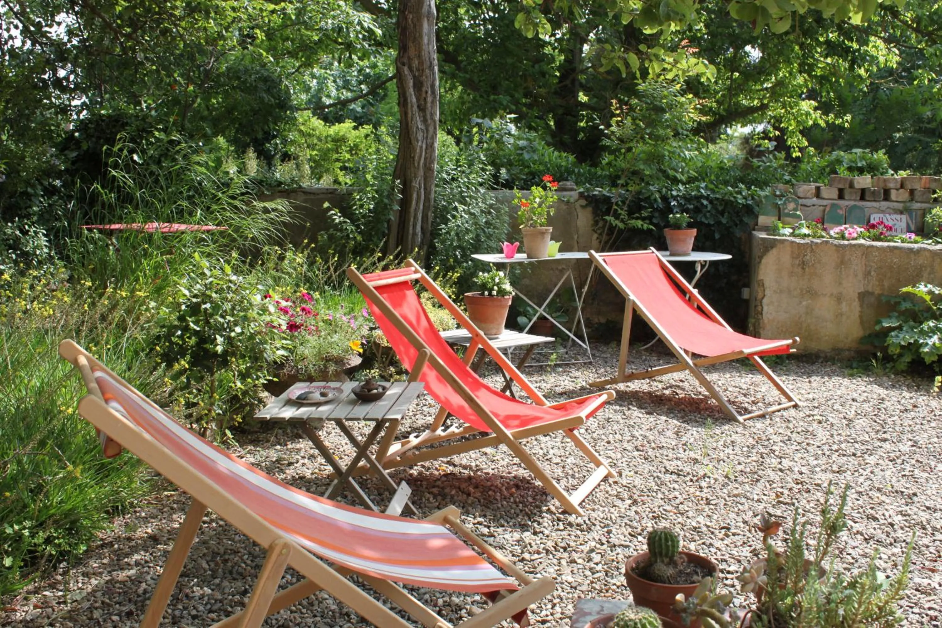 Patio in Domaine de Manteau-Bleu