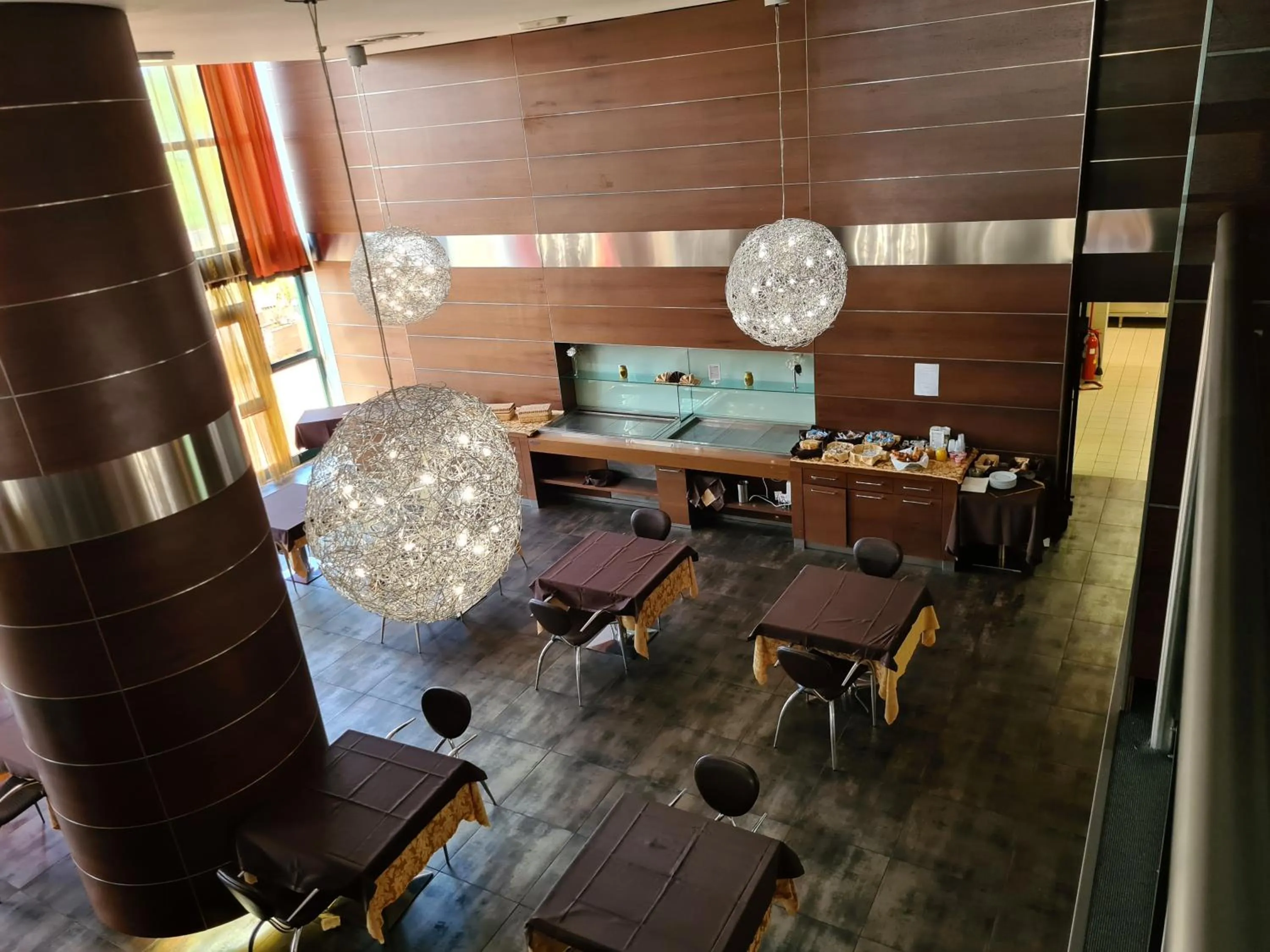 Restaurant/places to eat in Vercelli Palace Hotel