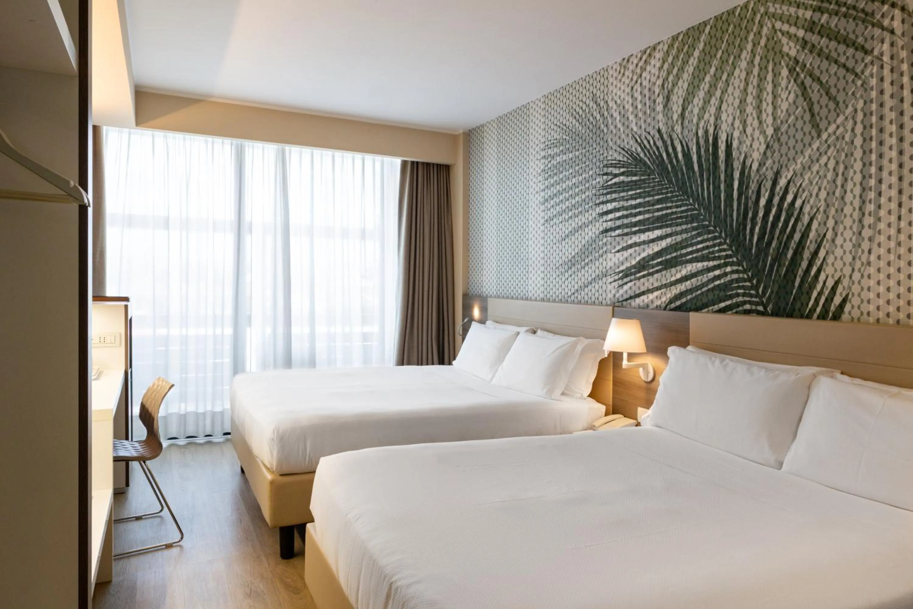 Bedroom, Bed in Enjoy Garda Hotel