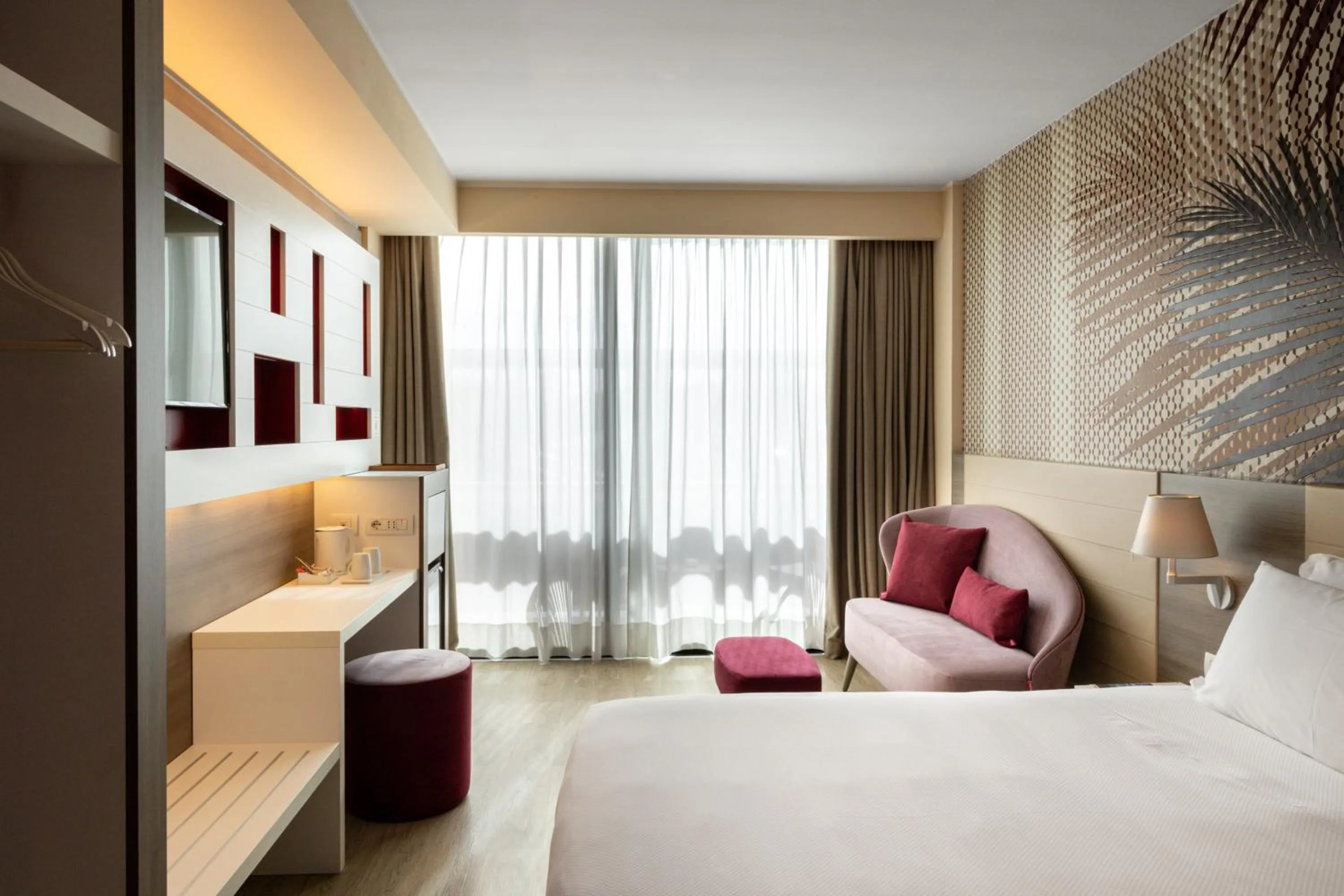 Bedroom, Bed in Enjoy Garda Hotel