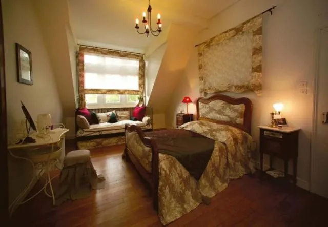 Photo of the whole room, Bed in Chambre d'hôtes du Moulin de Landonvillers
