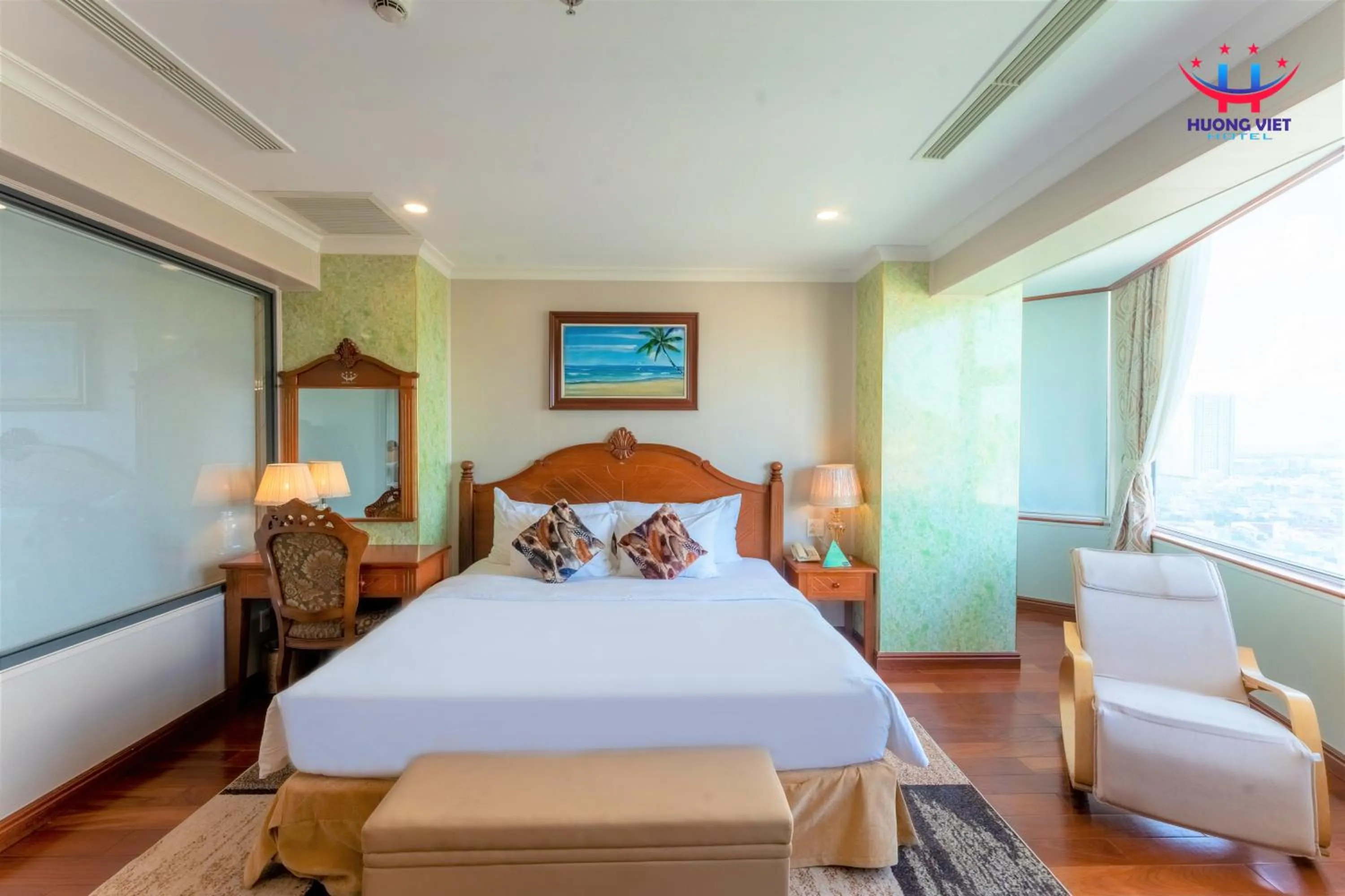 Bedroom, Bed in Huong Viet Hotel Quy Nhon - Beachfront