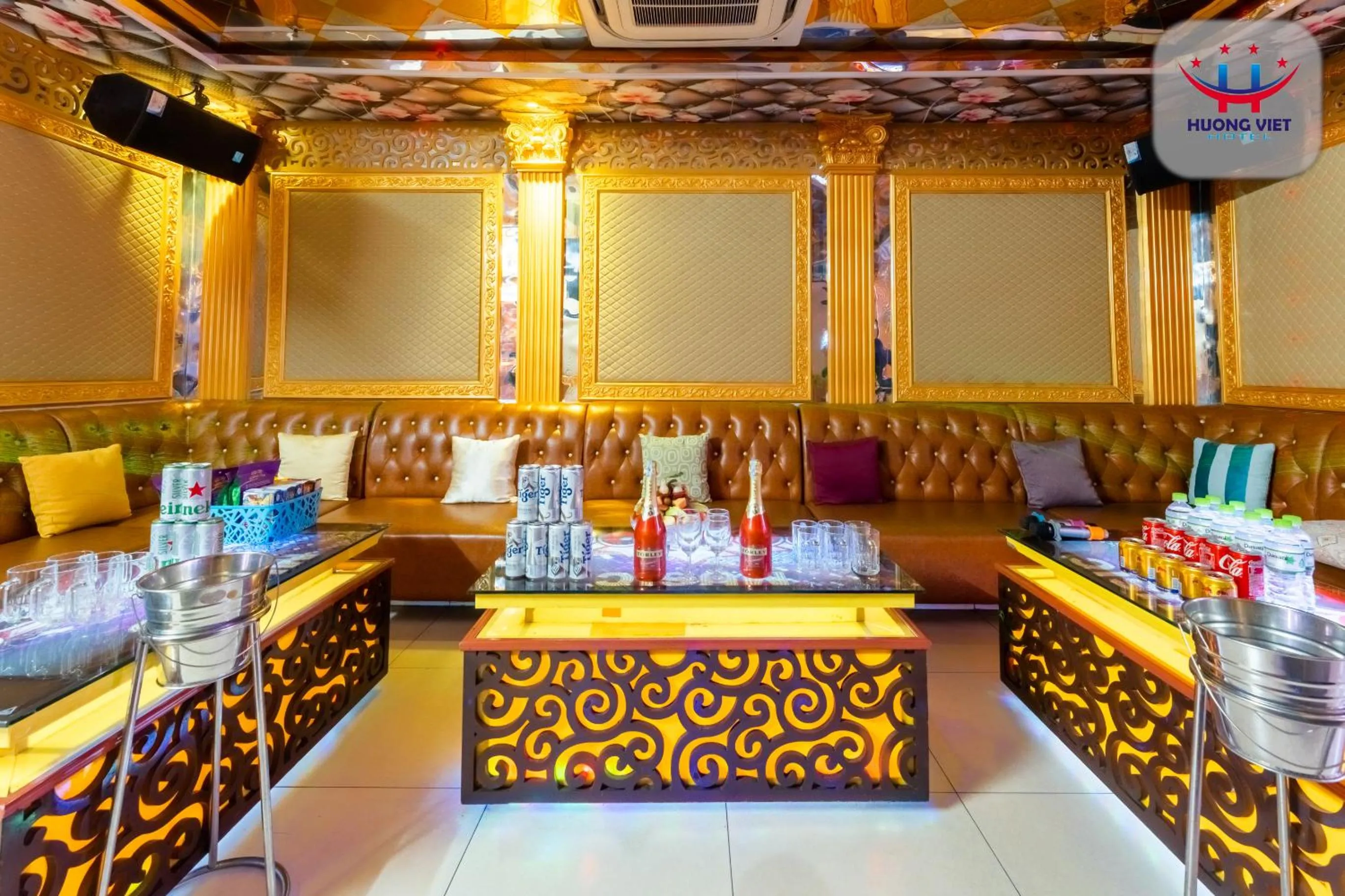 Karaoke in Huong Viet Hotel Quy Nhon - Beachfront