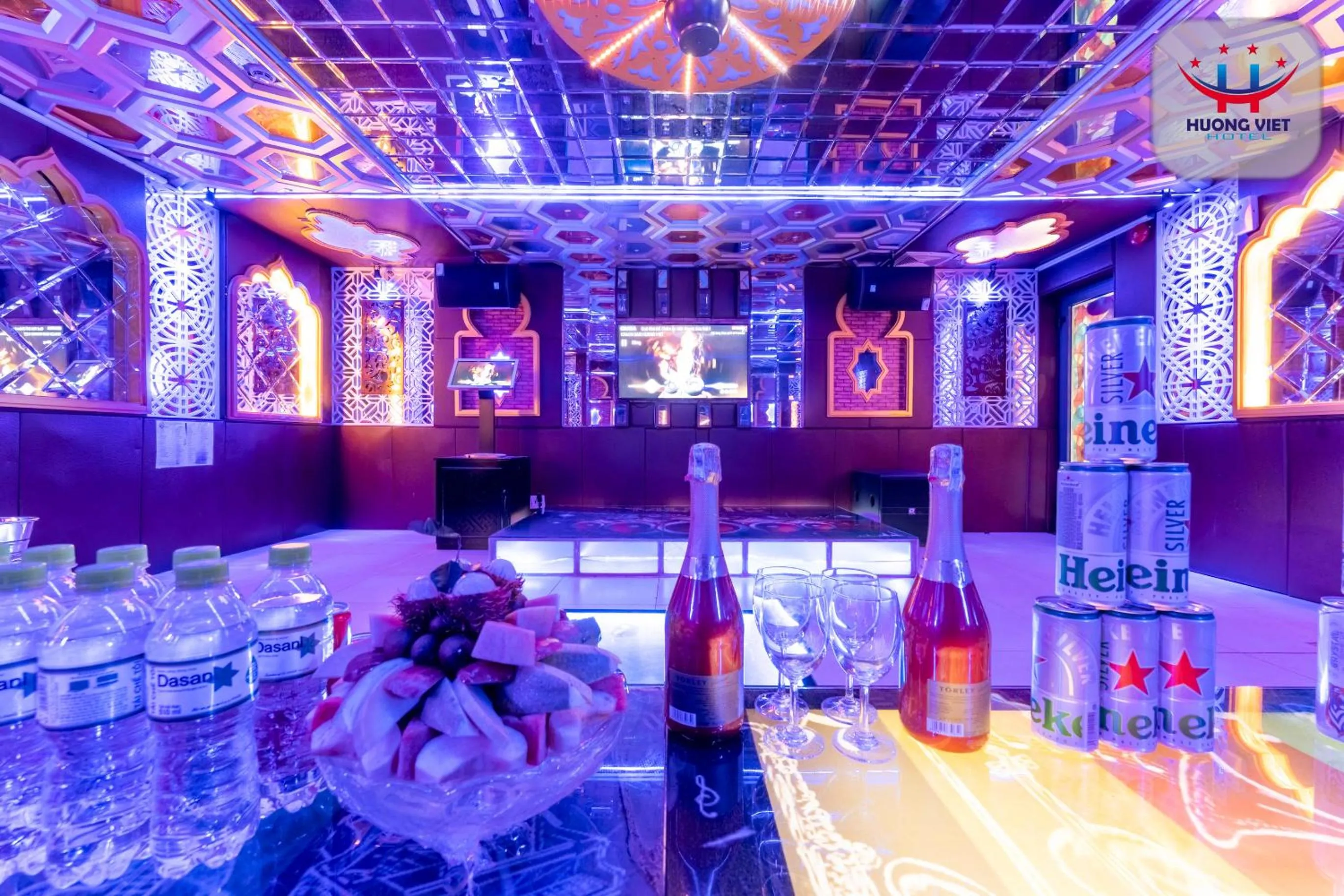 Karaoke in Huong Viet Hotel Quy Nhon - Beachfront