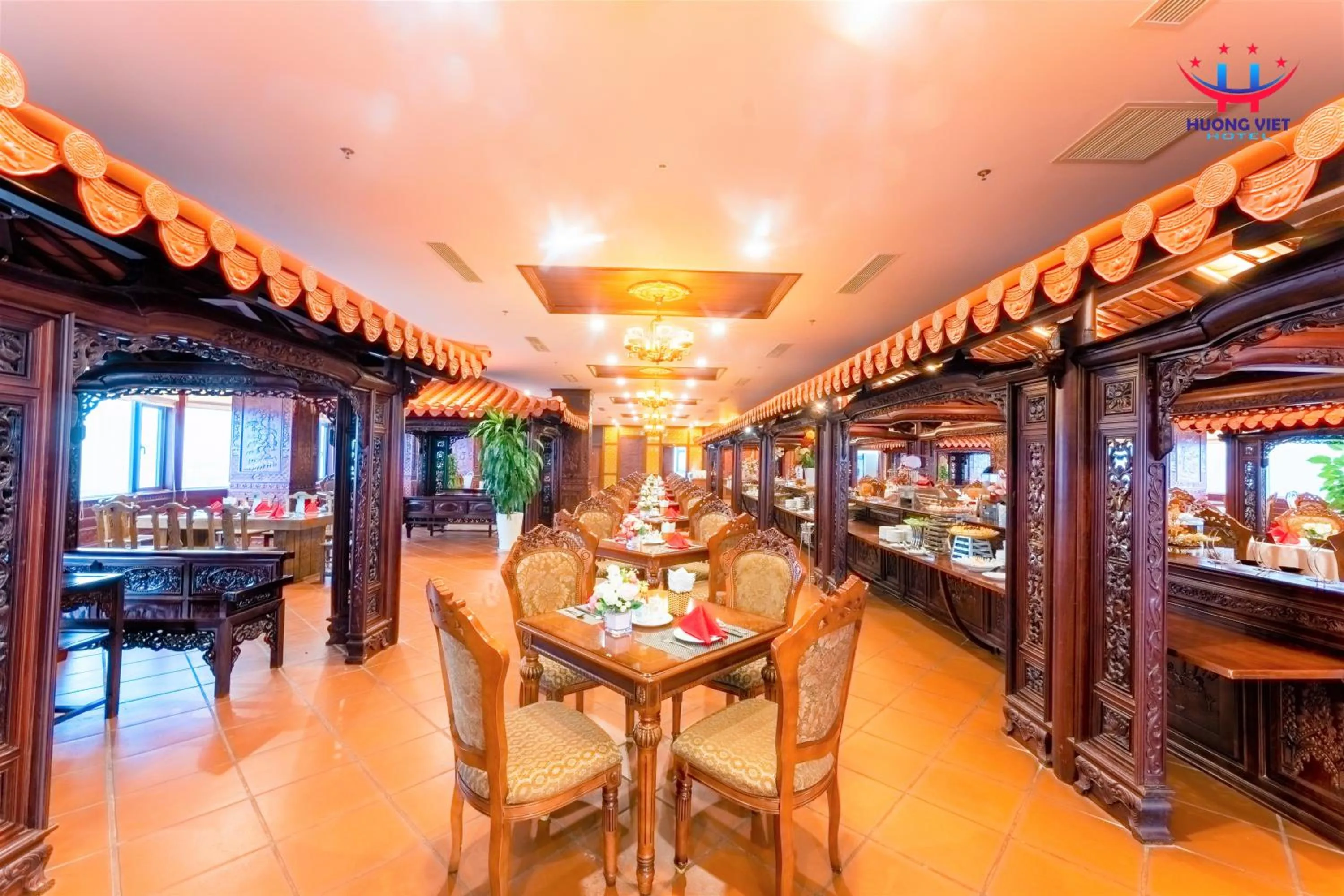 Buffet breakfast in Huong Viet Hotel Quy Nhon - Beachfront