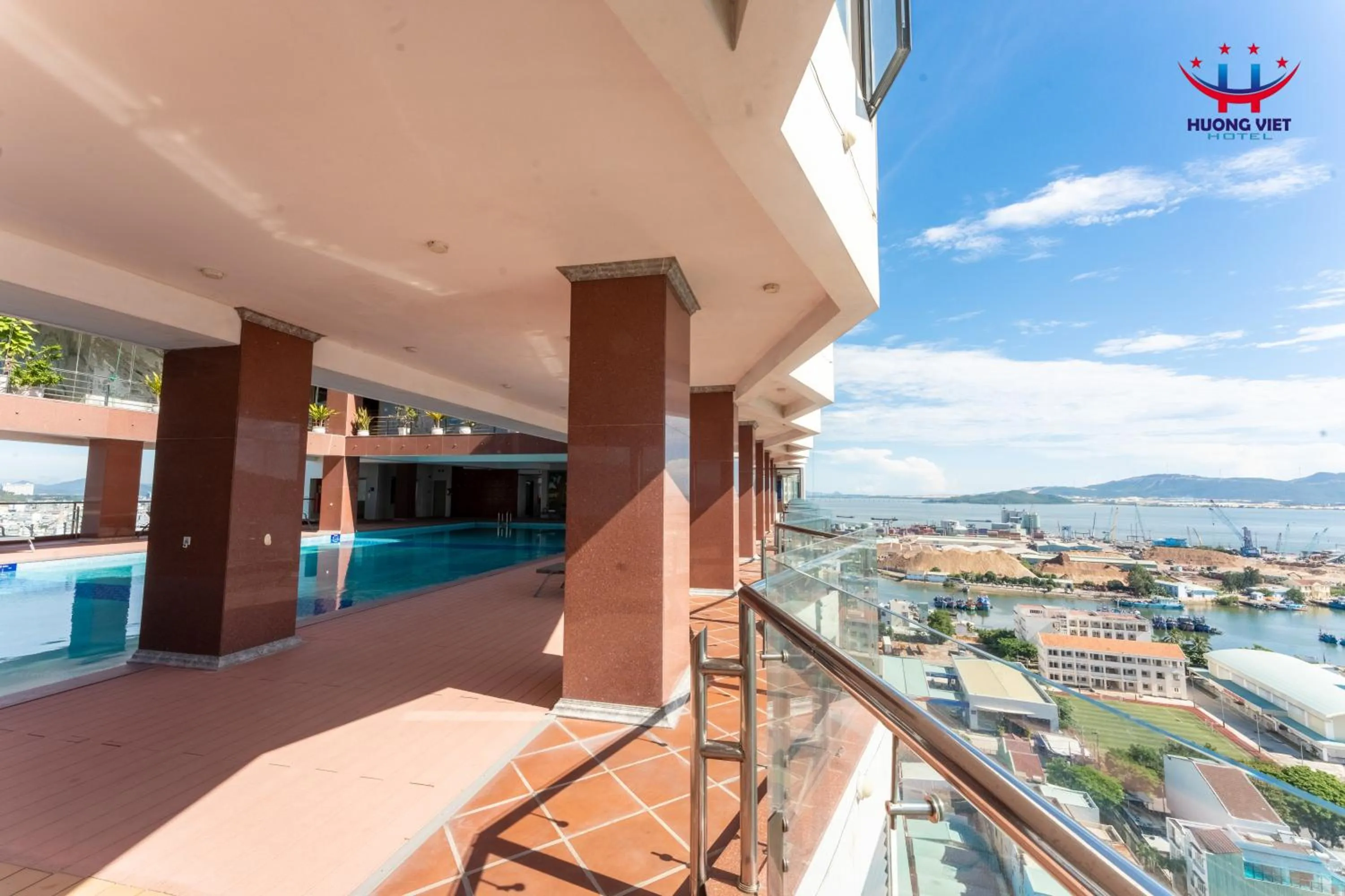 Pool view in Huong Viet Hotel Quy Nhon - Beachfront