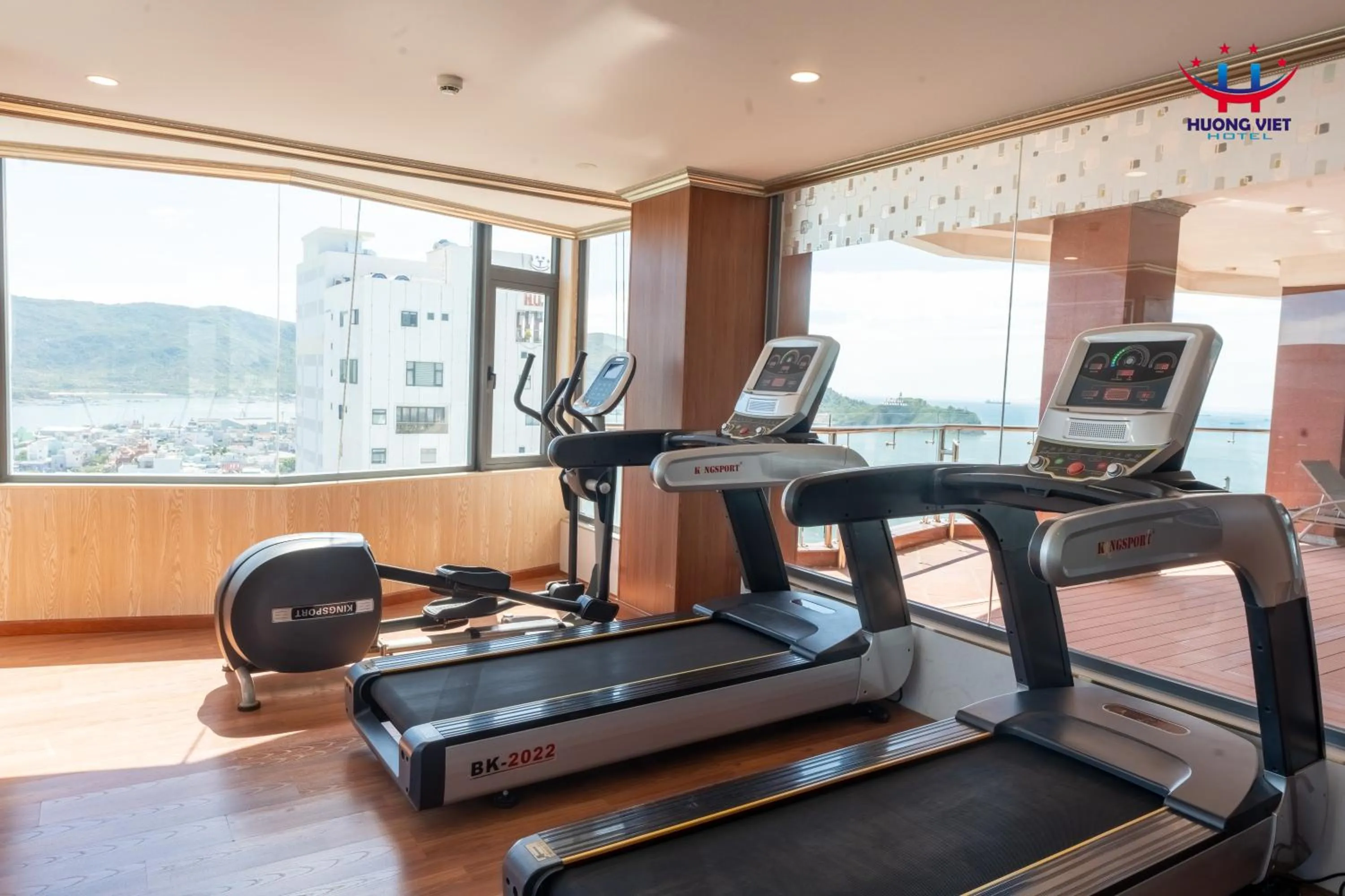 Sports in Huong Viet Hotel Quy Nhon - Beachfront