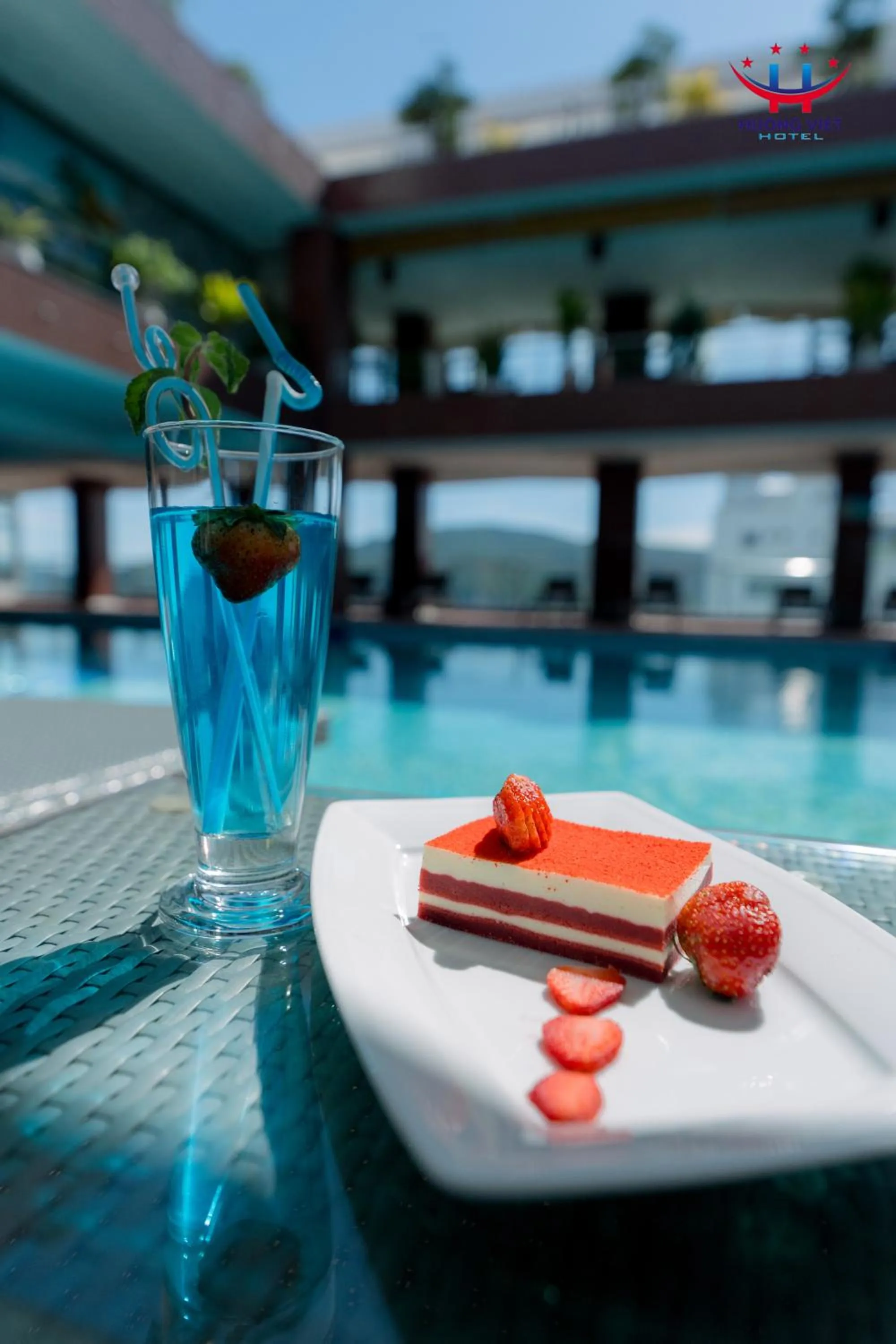 Swimming pool in Huong Viet Hotel Quy Nhon - Beachfront