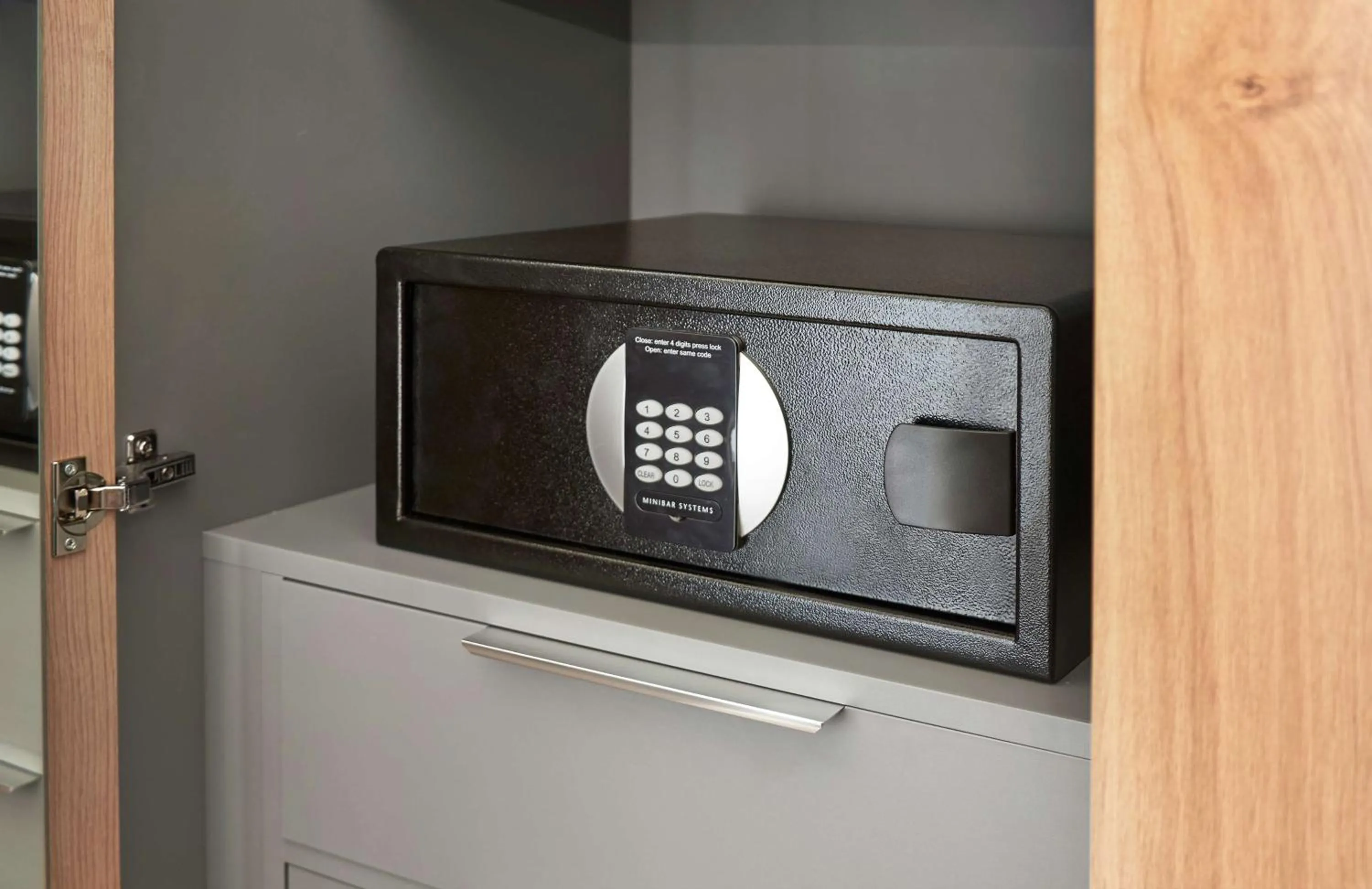 Bedroom in Hilton London Croydon