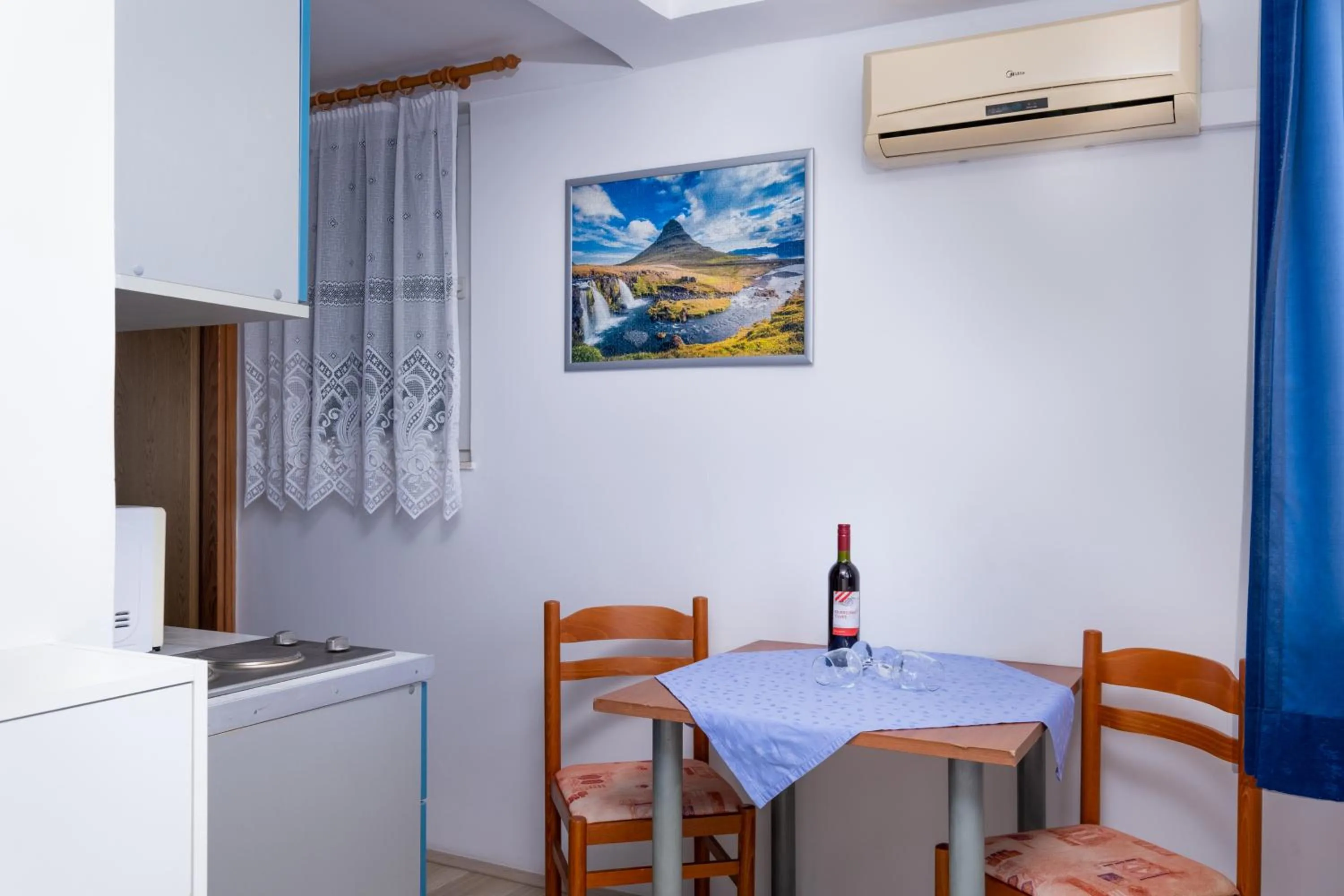 Dining area in Apartments Katica