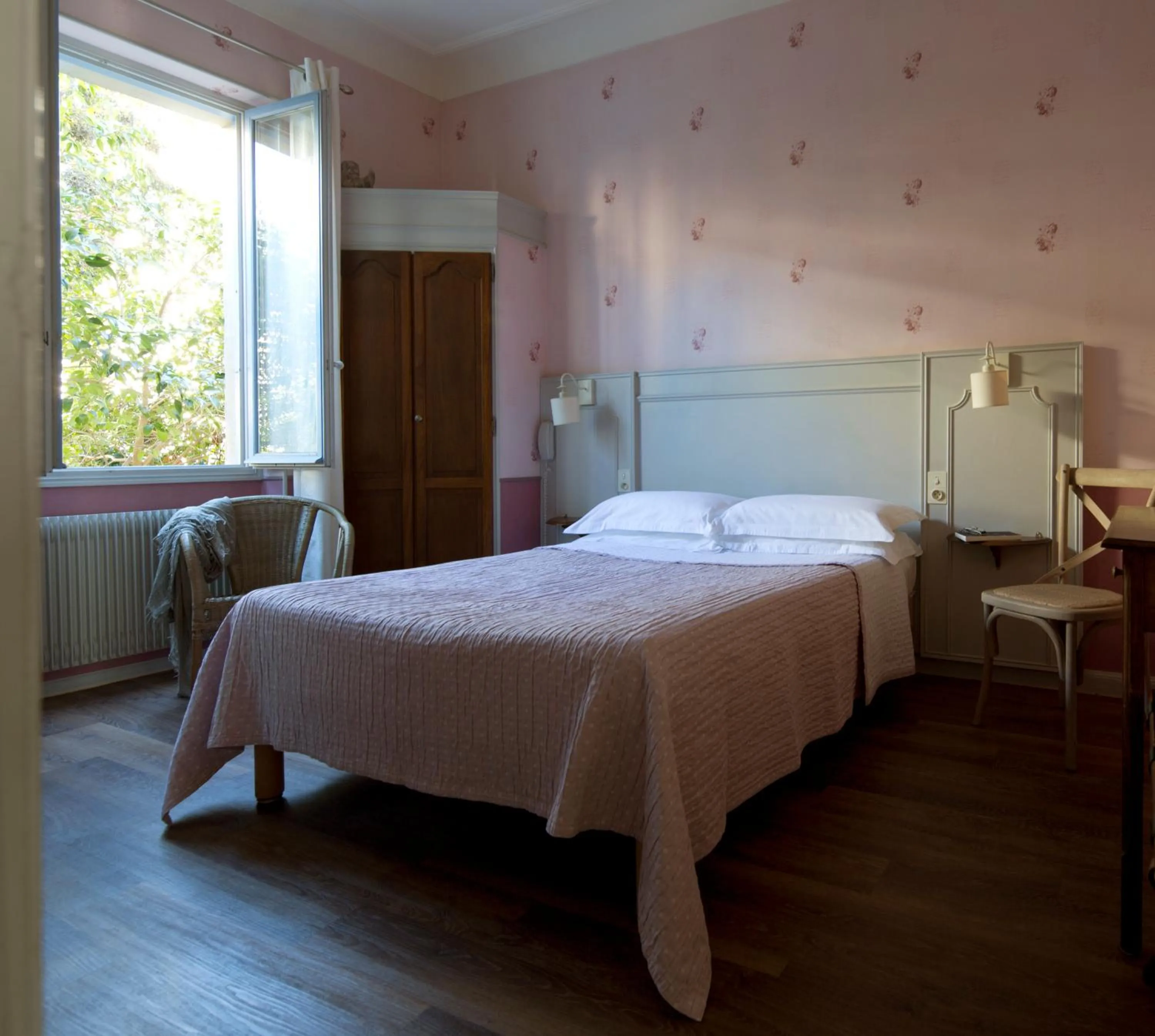 Bed in Villa Saint Hubert