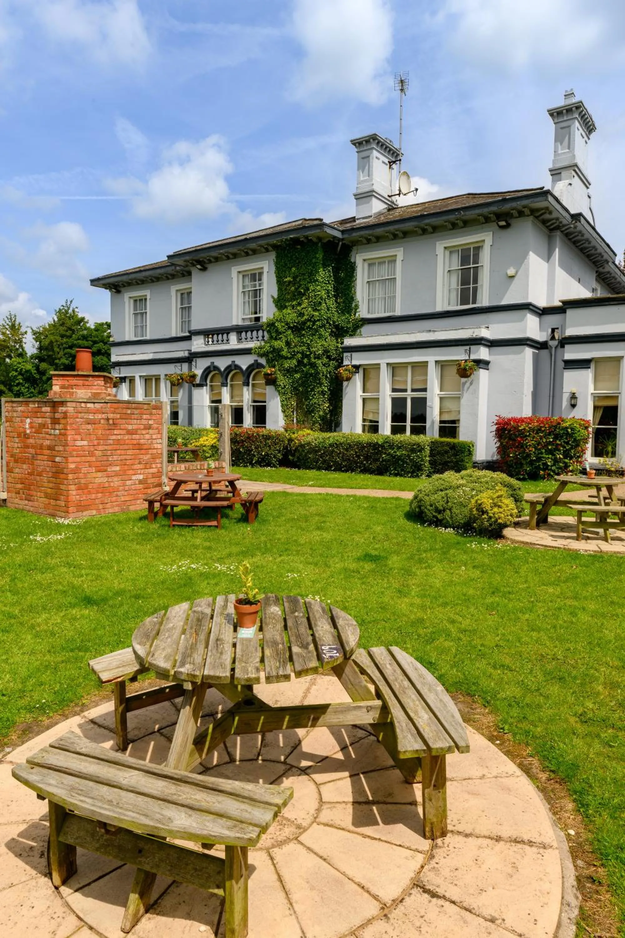 Property building in The Cheshire Cat by Innkeeper's Collection