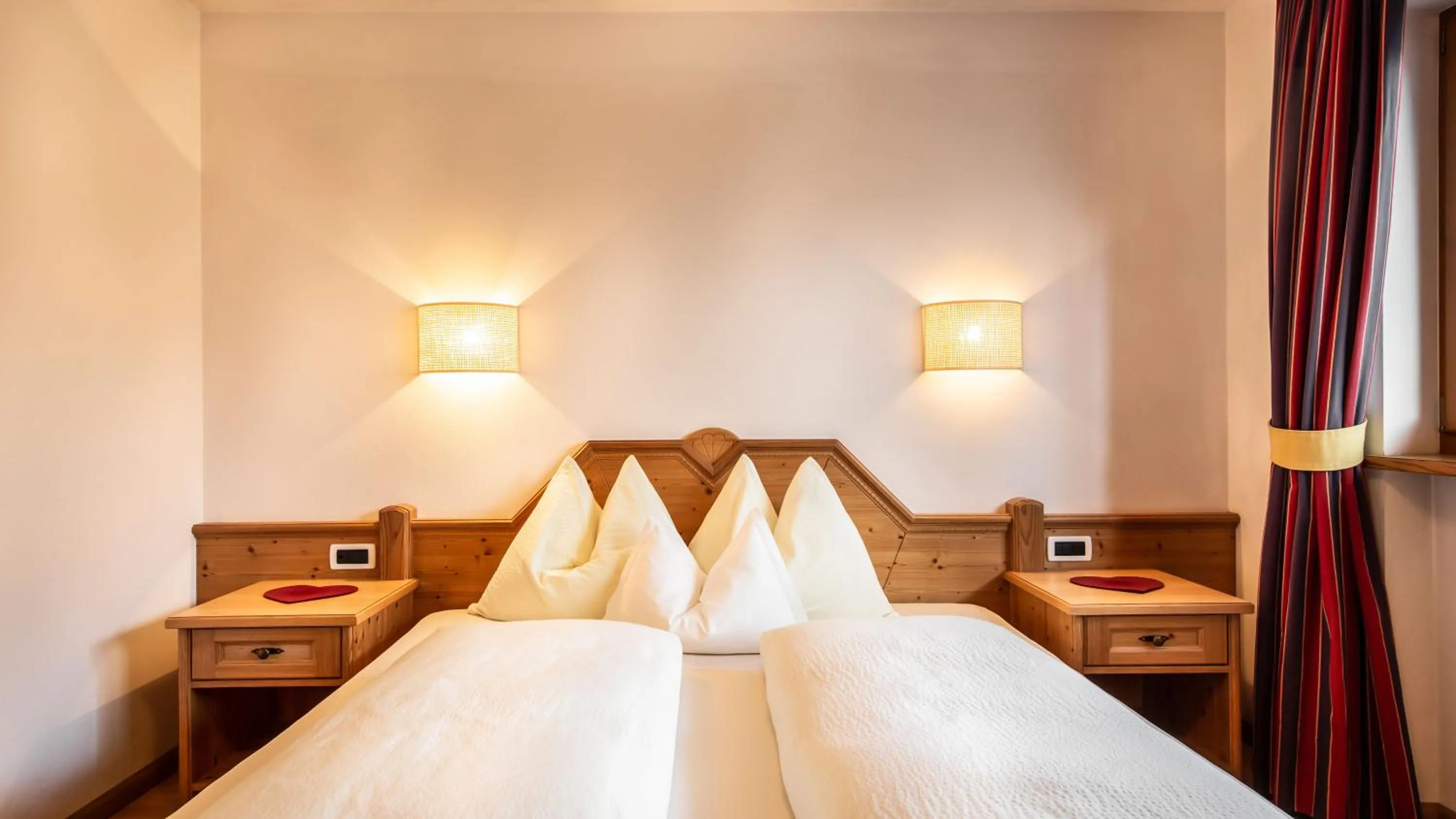 Bed in Apartments Chalet Maria