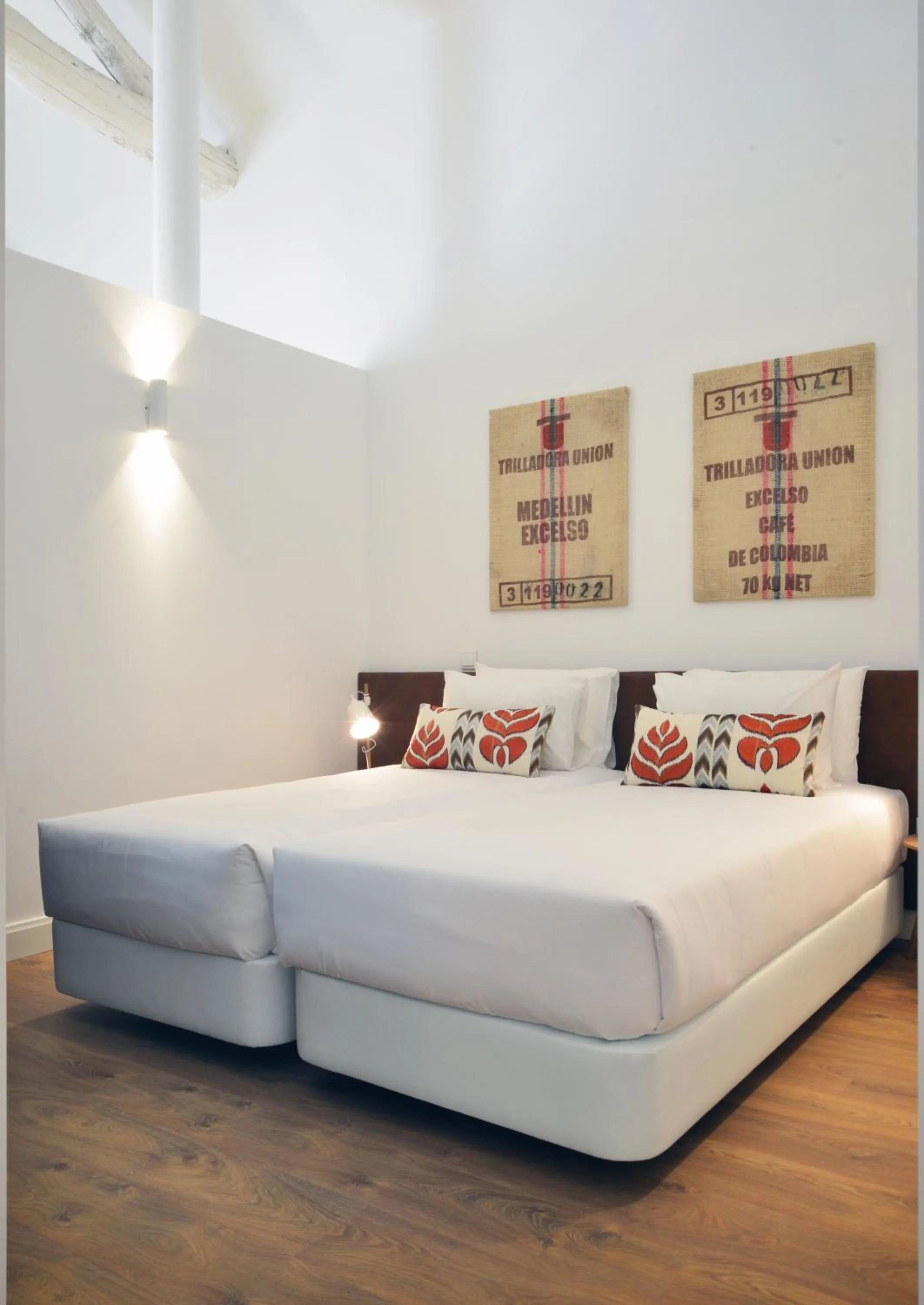 Bedroom, Bed in Spot Apartments Casa Januario