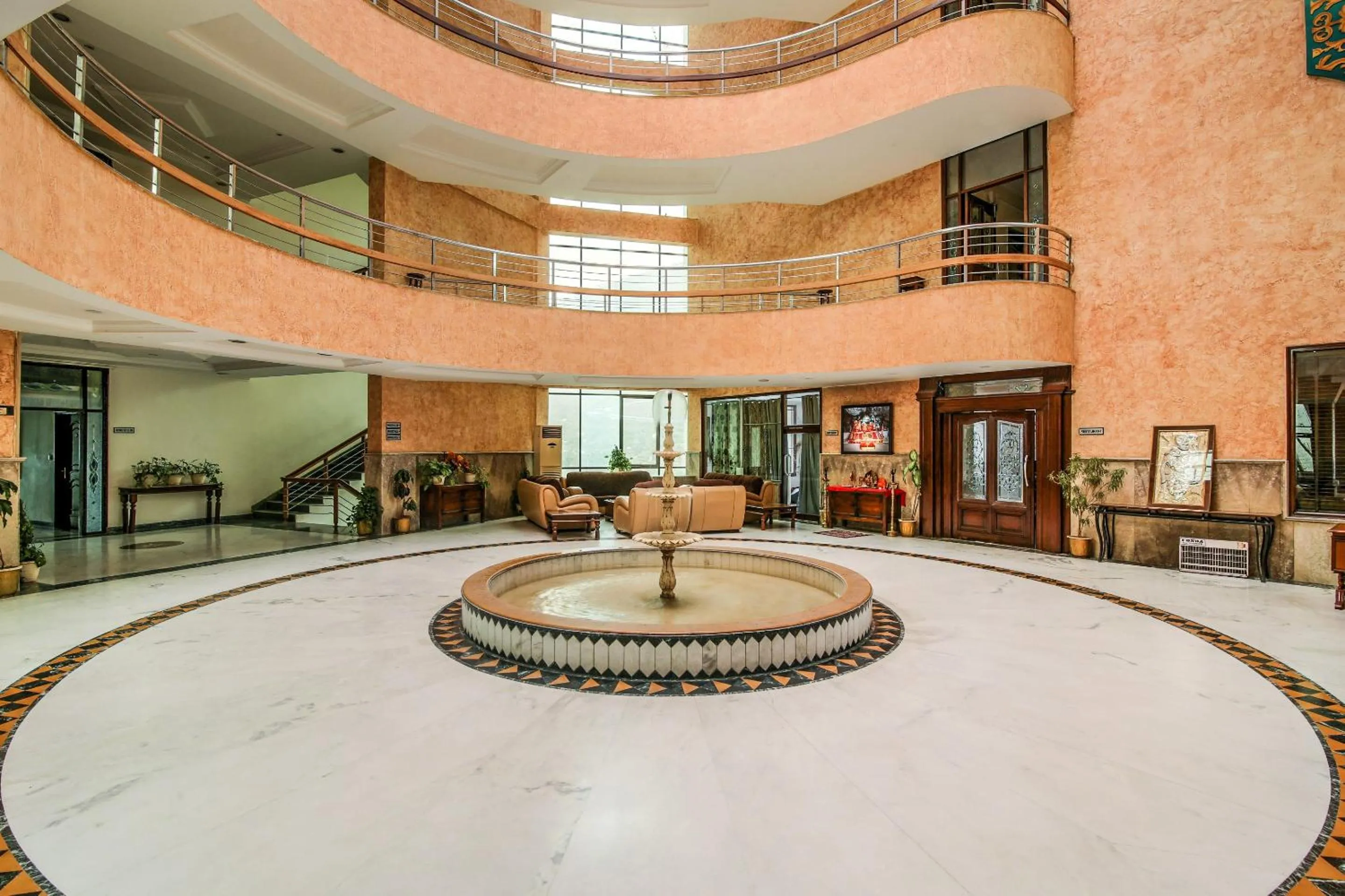 Lobby or reception in Hotel Devi Grand - Katra