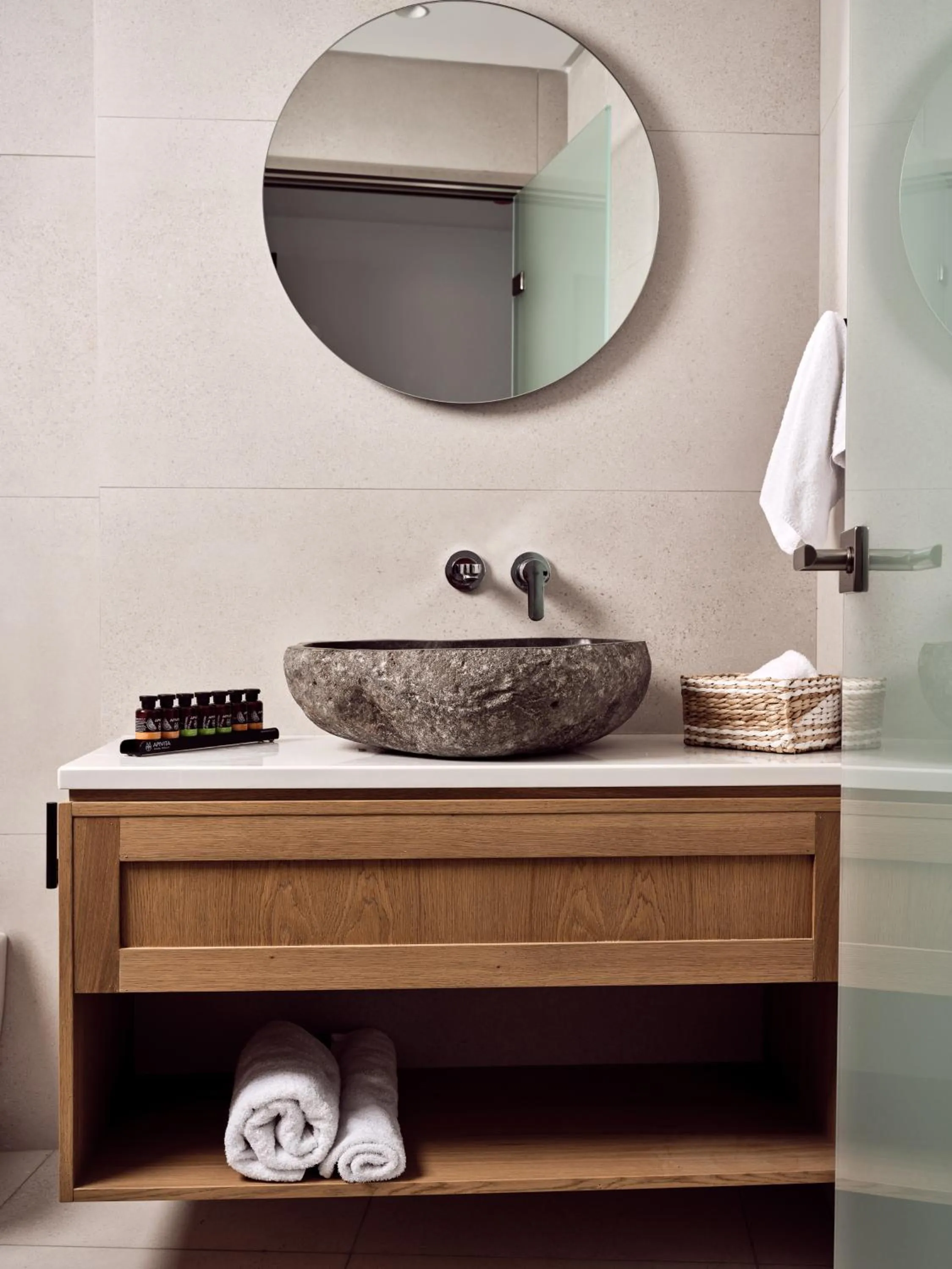 Bathroom in Windmill Bay Hotel