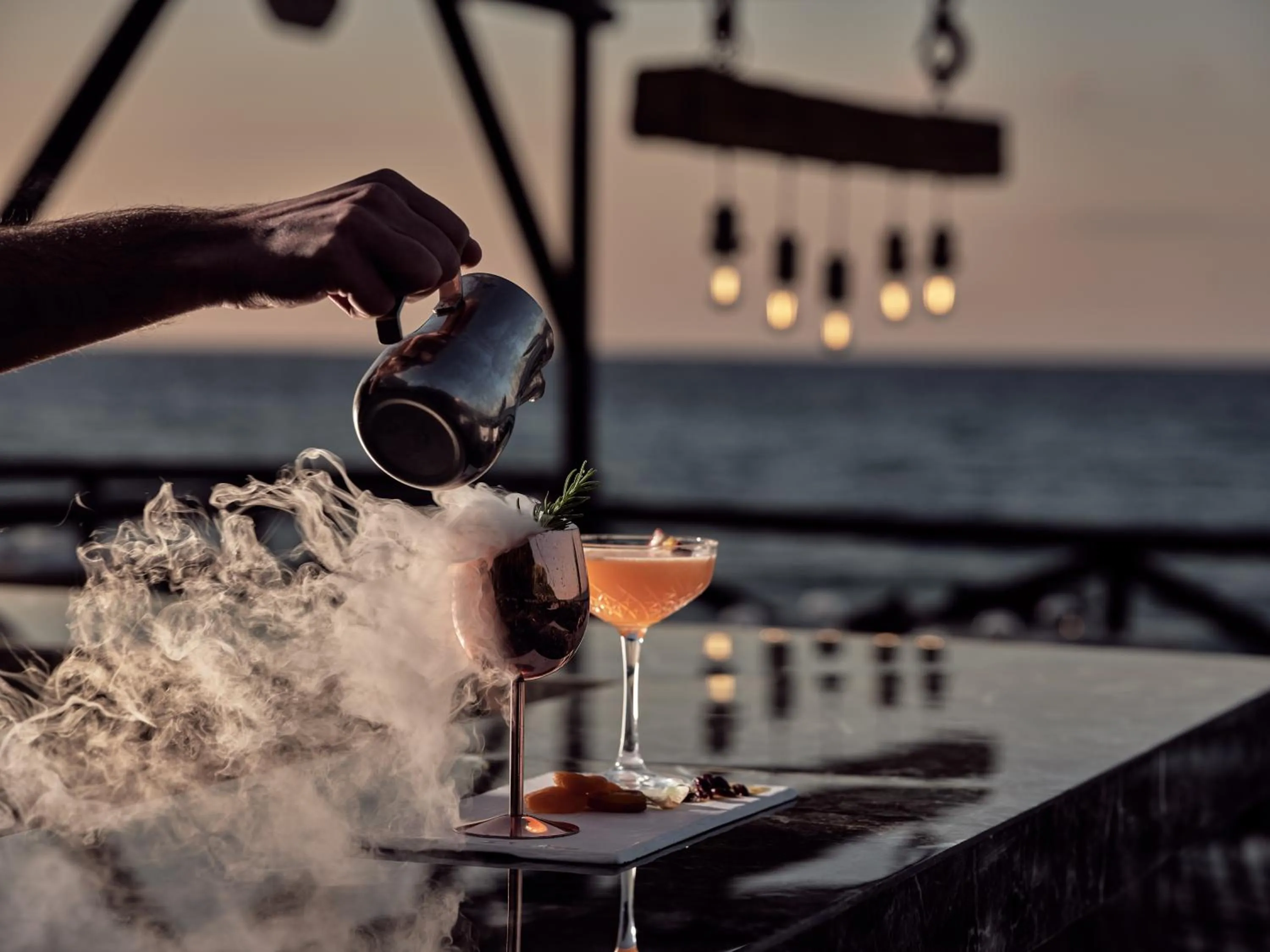 Restaurant/places to eat in Windmill Bay Hotel