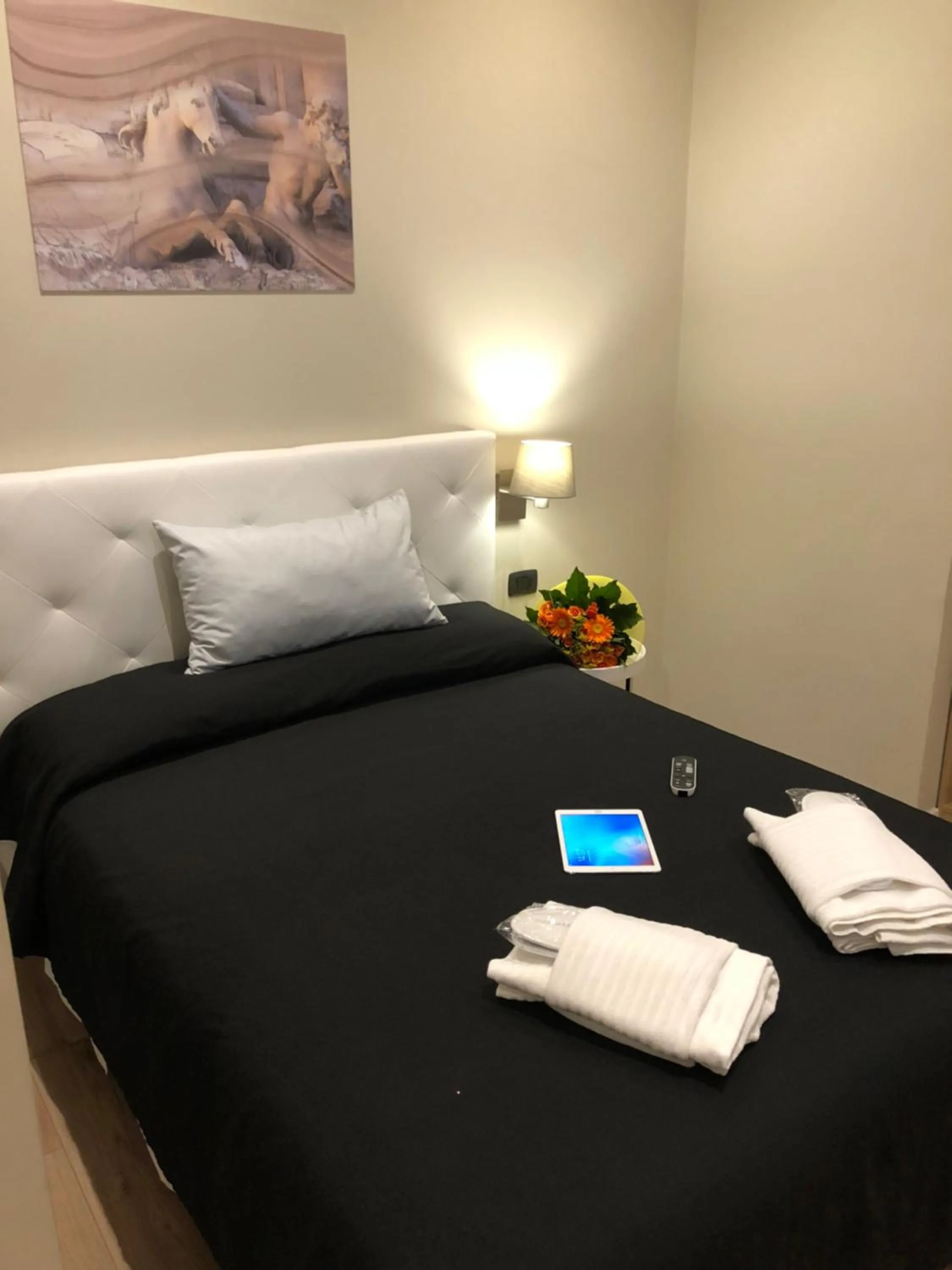 Bed in Trevi Portrait