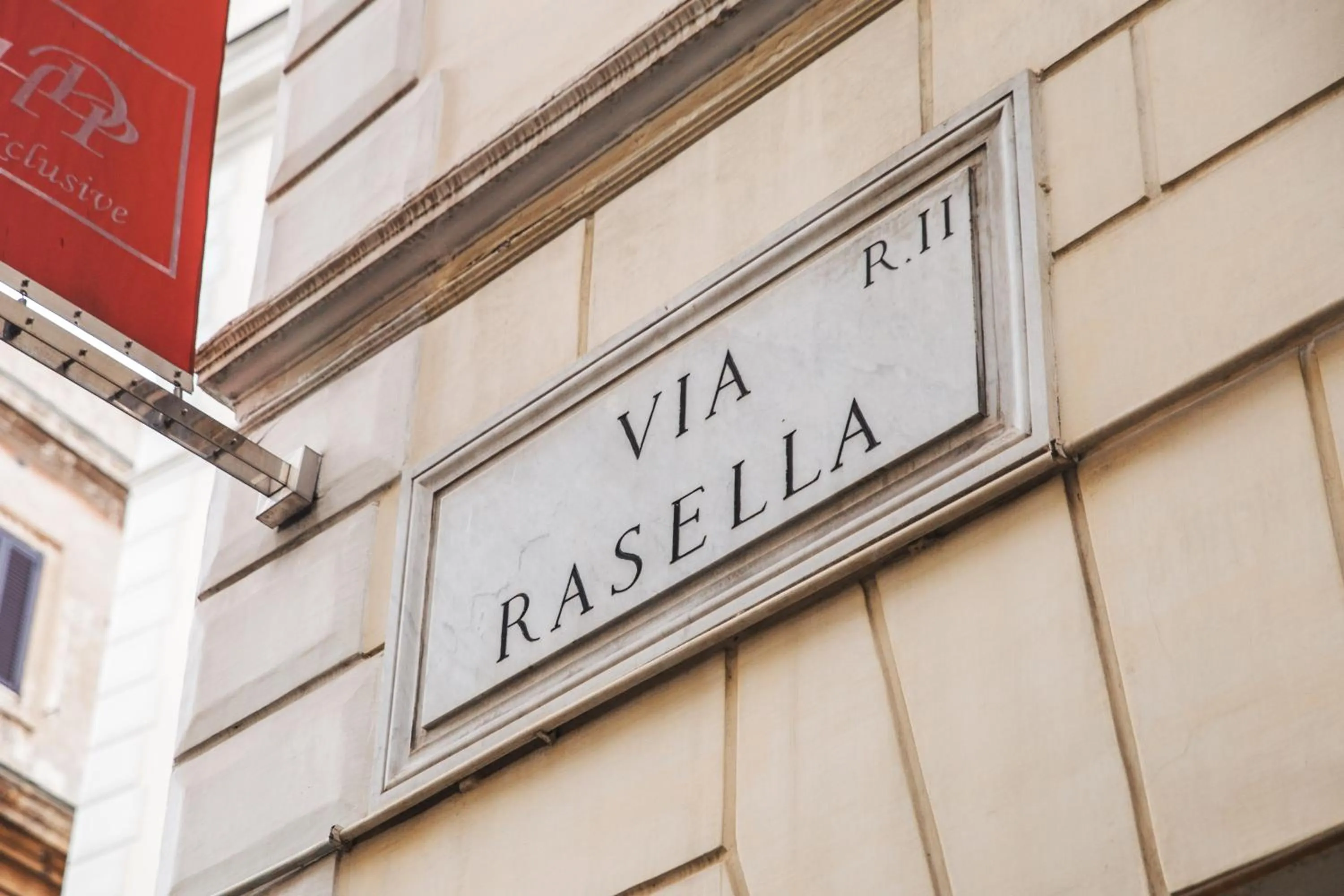 Lobby or reception in Trevi Portrait