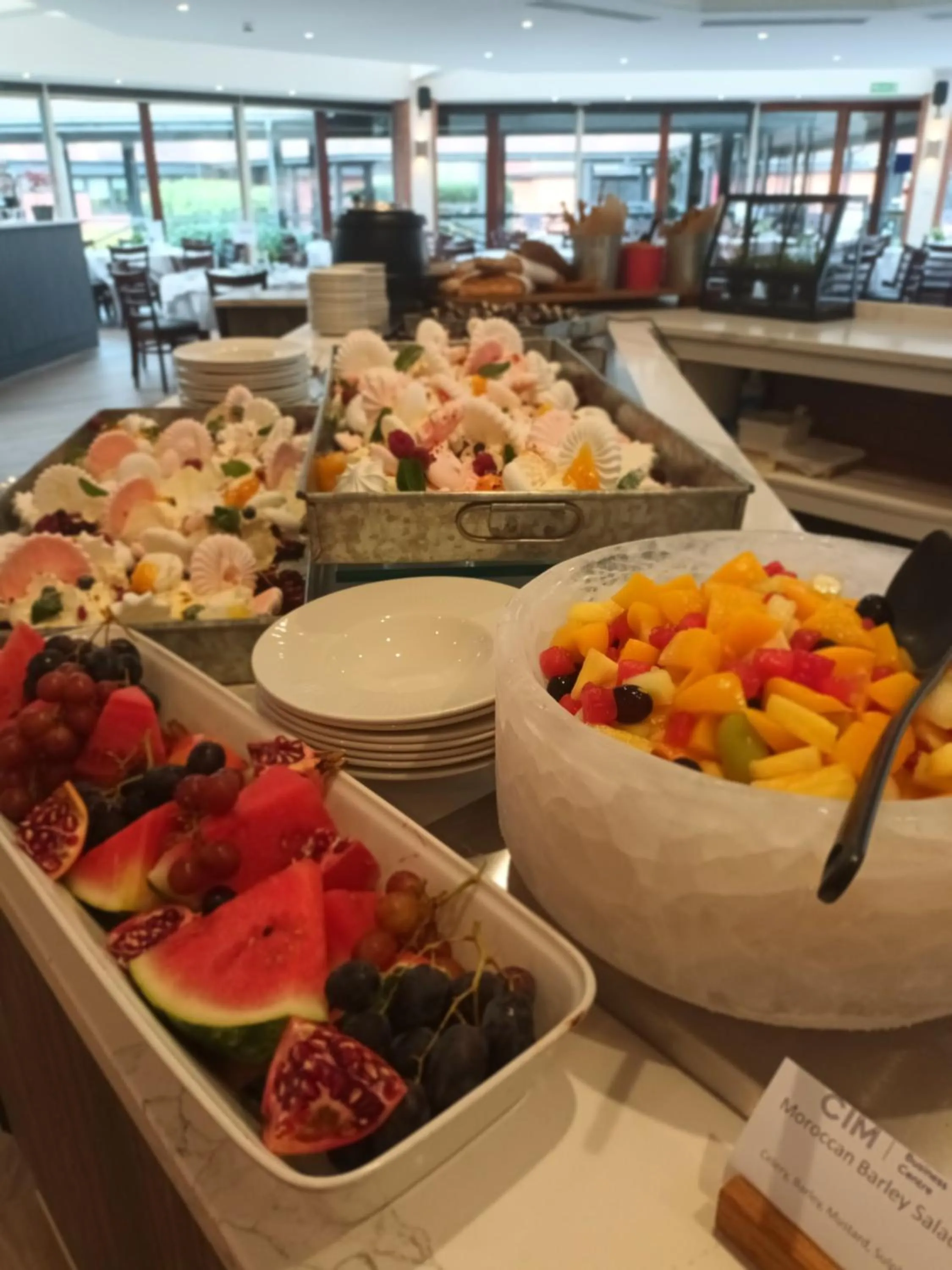 Restaurant/places to eat in CIM Business Centre