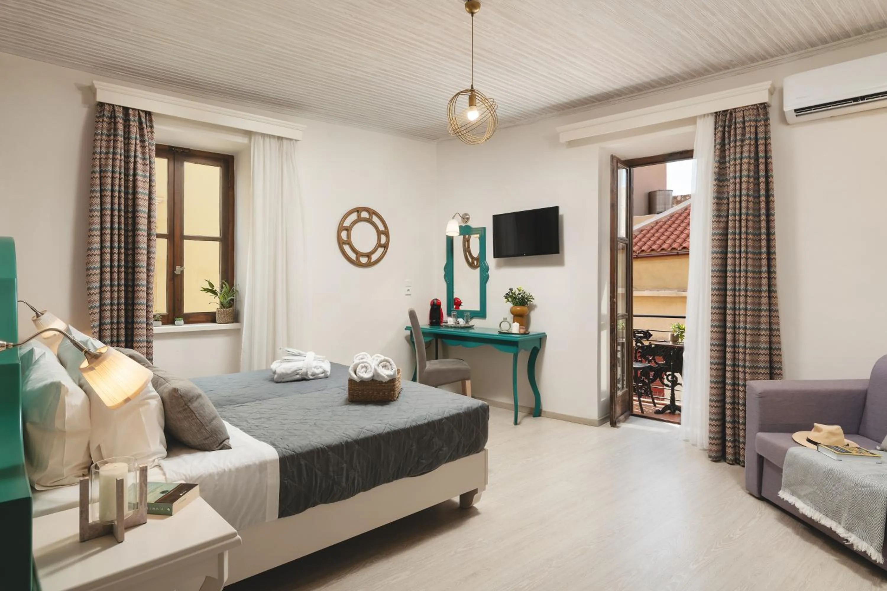 Bed in Elia Palazzo Hotel