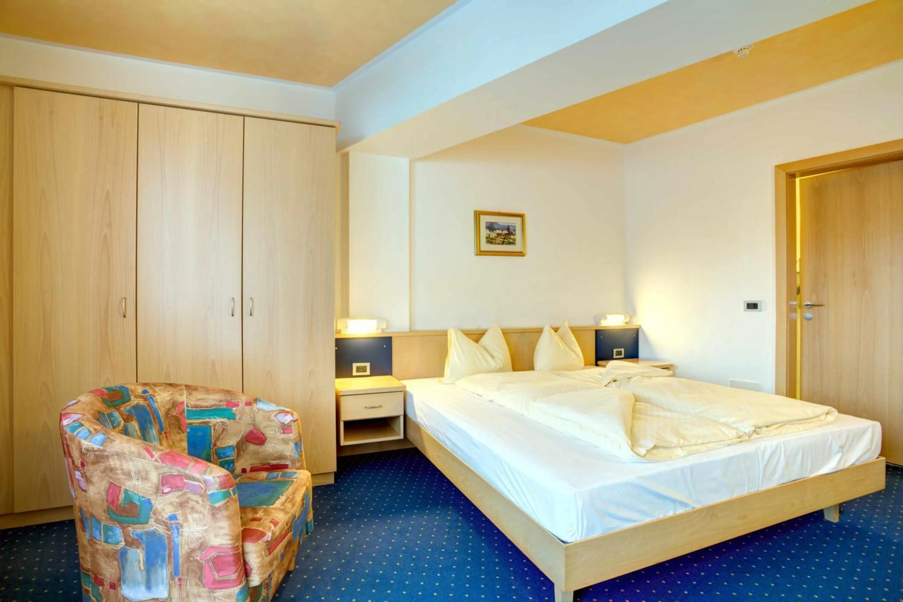 Photo of the whole room, Bed in Good Life Hotel Zirm