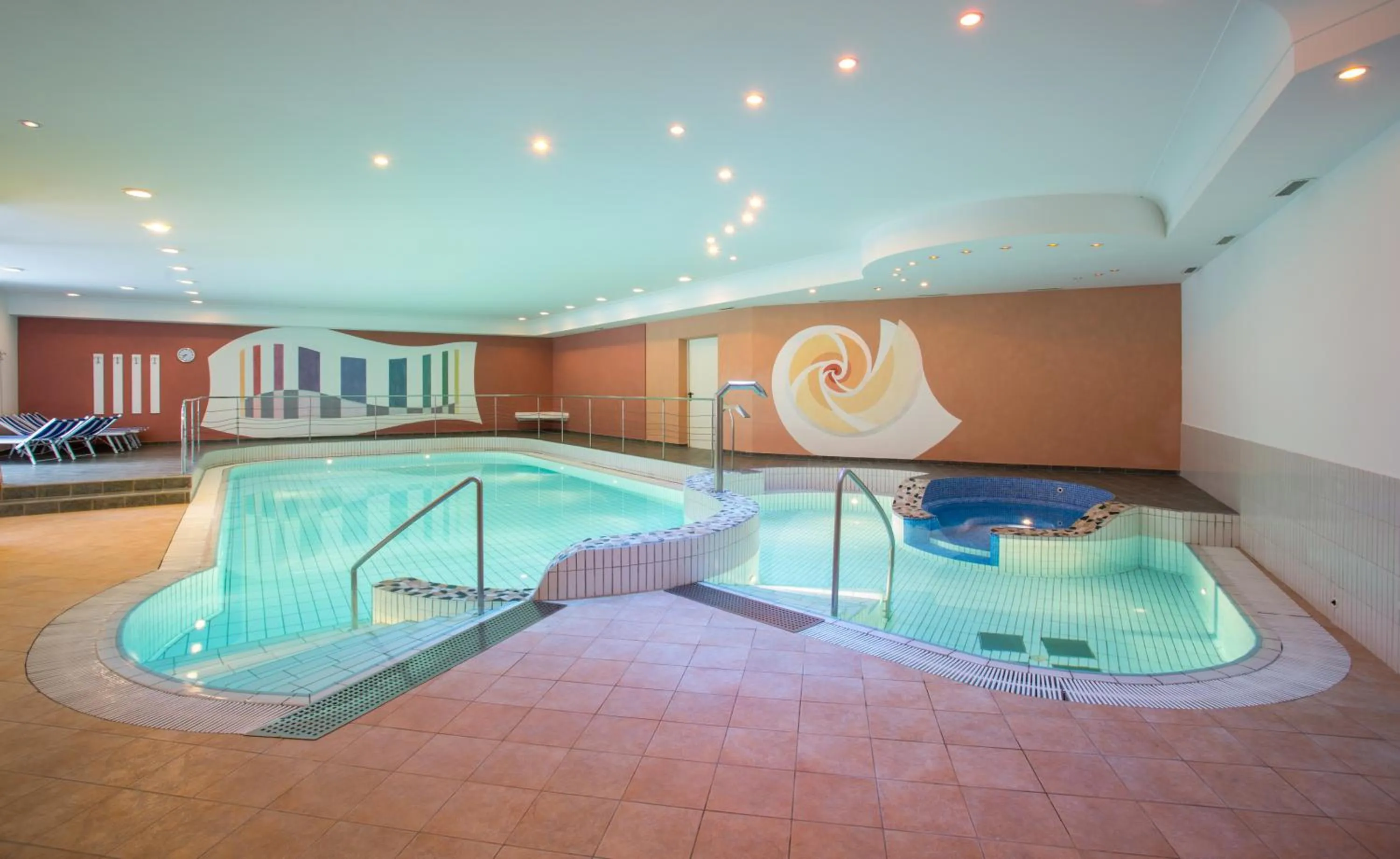 Swimming pool in Good Life Hotel Zirm