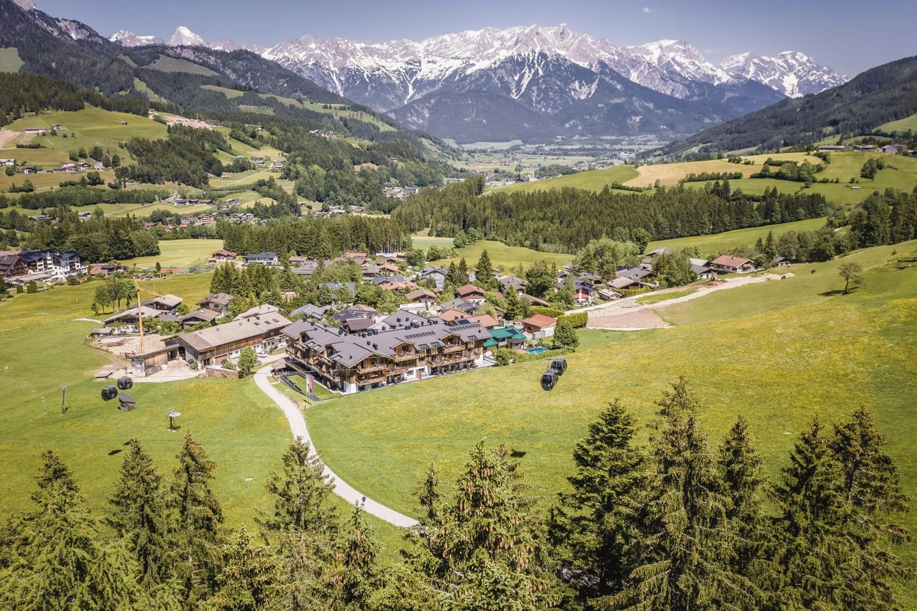 Property building in Stockinggut by AvenidA