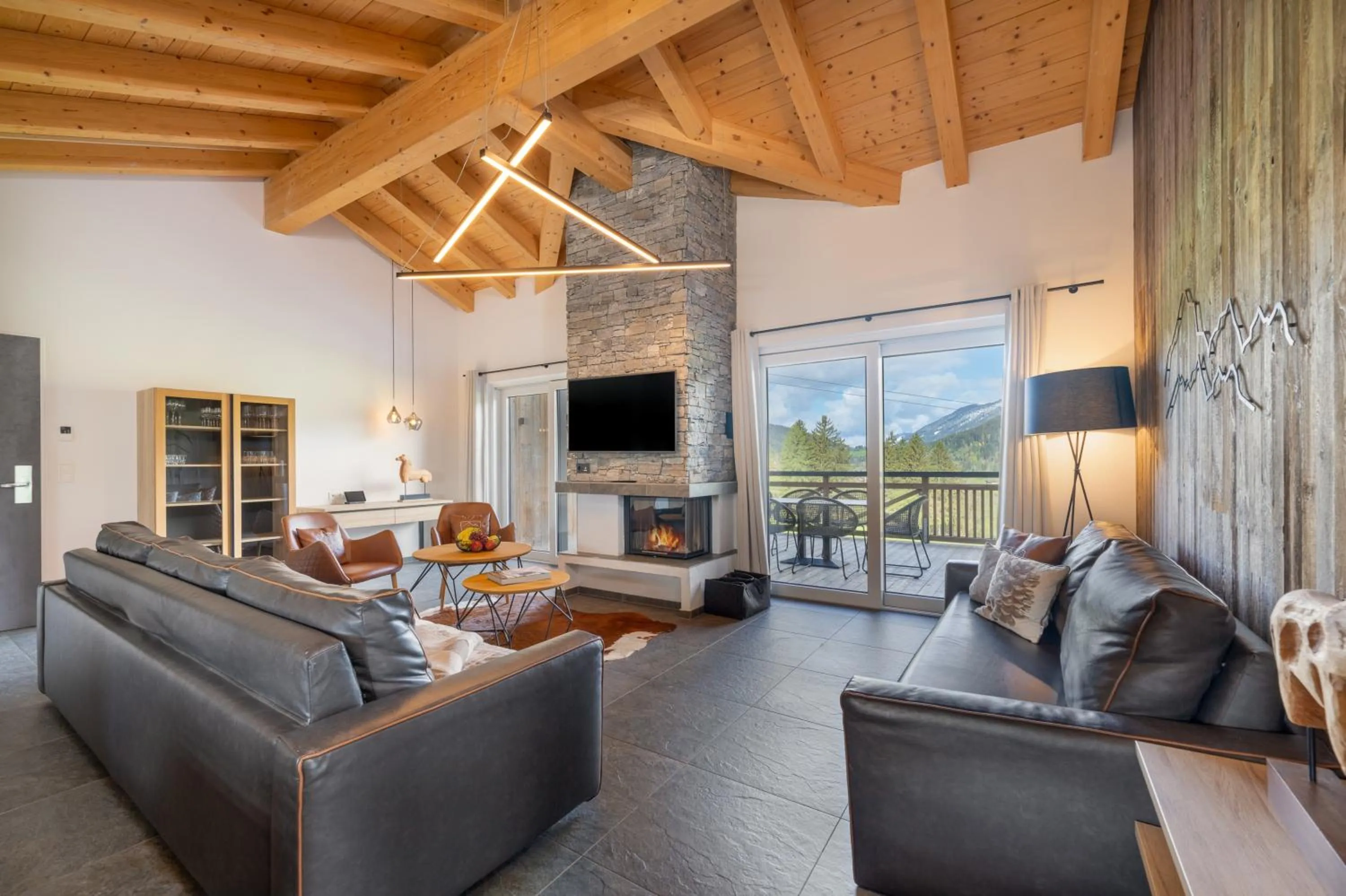 TV and multimedia in Stockinggut by AvenidA