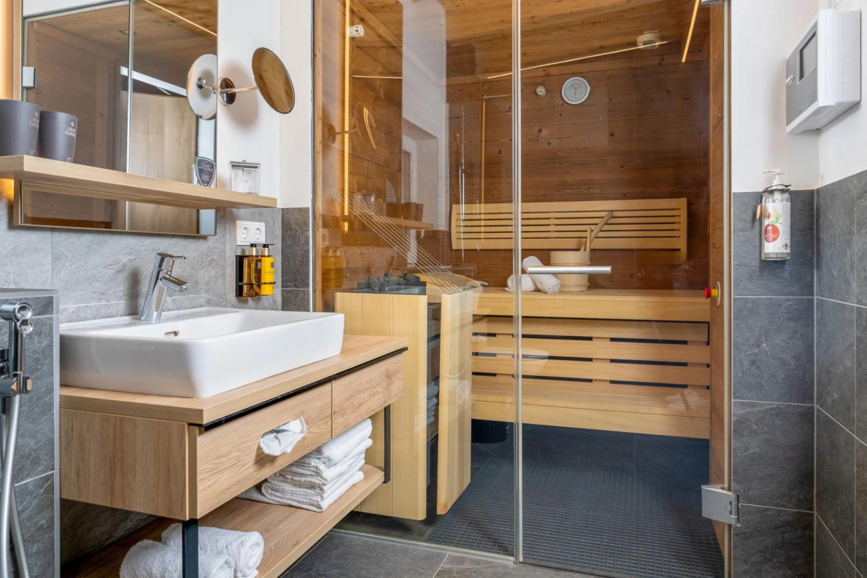 Sauna in Stockinggut by AvenidA