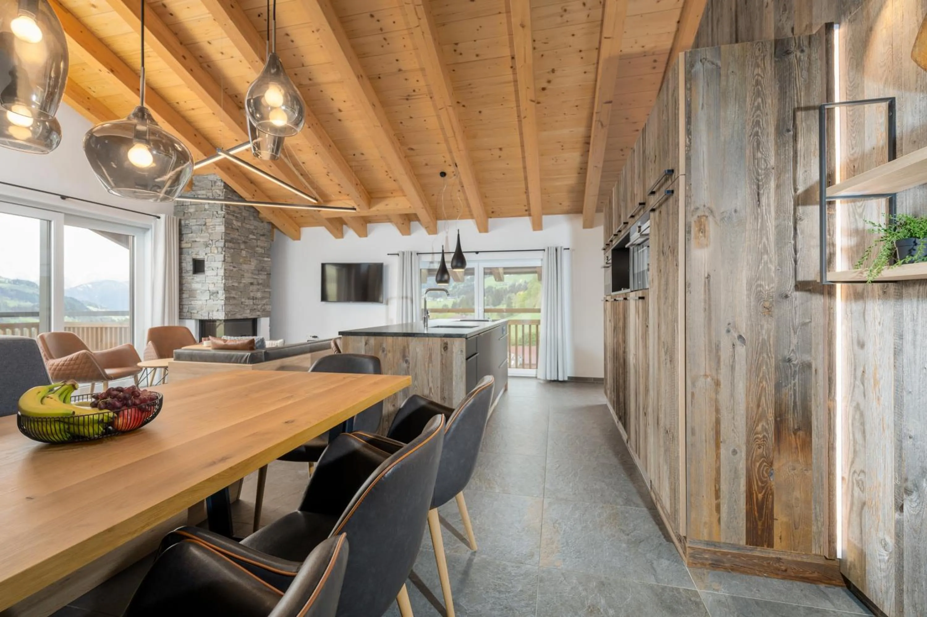 Kitchen or kitchenette in Stockinggut by AvenidA