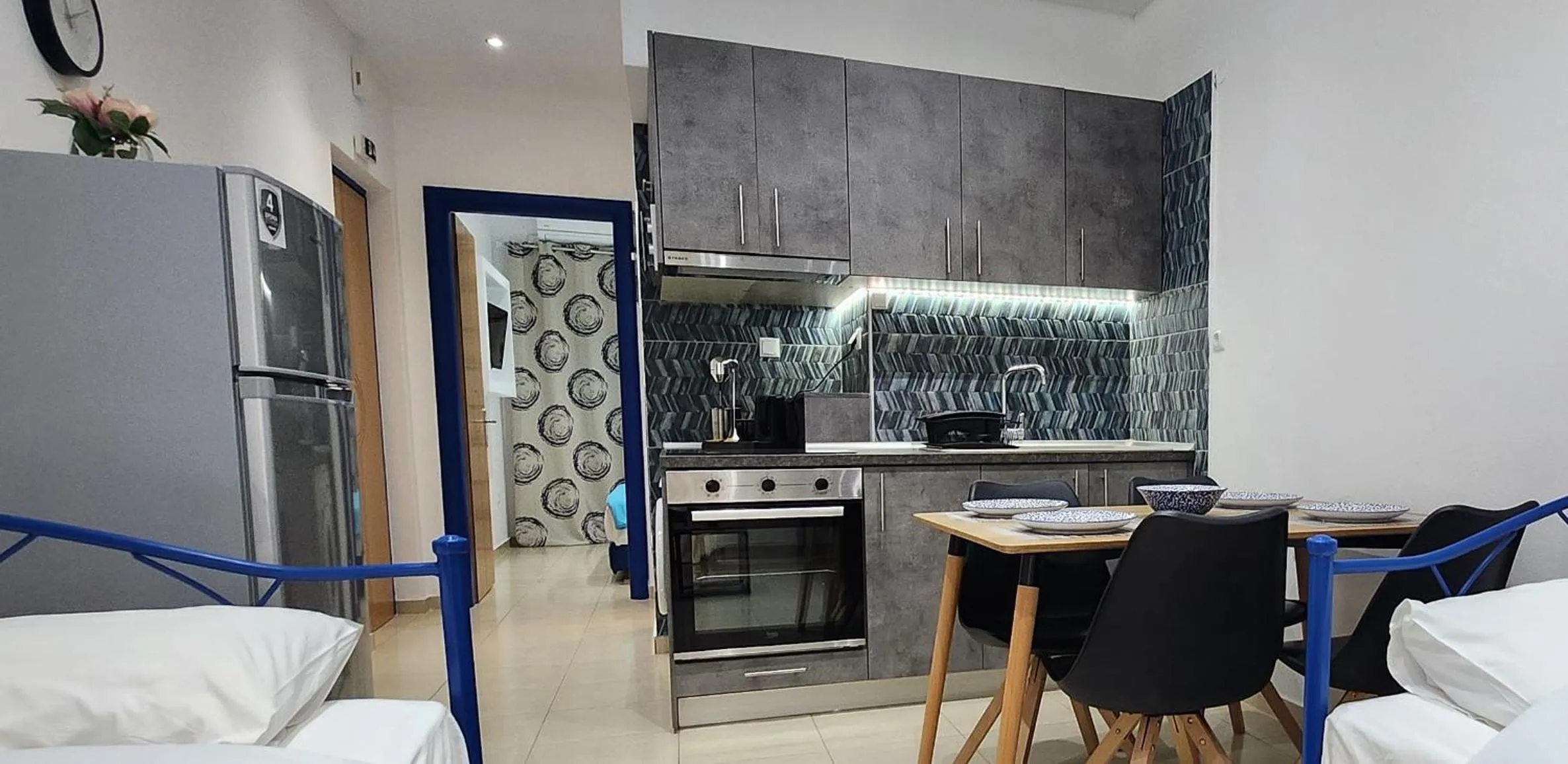 Dining area in The Blue Beach Apartments