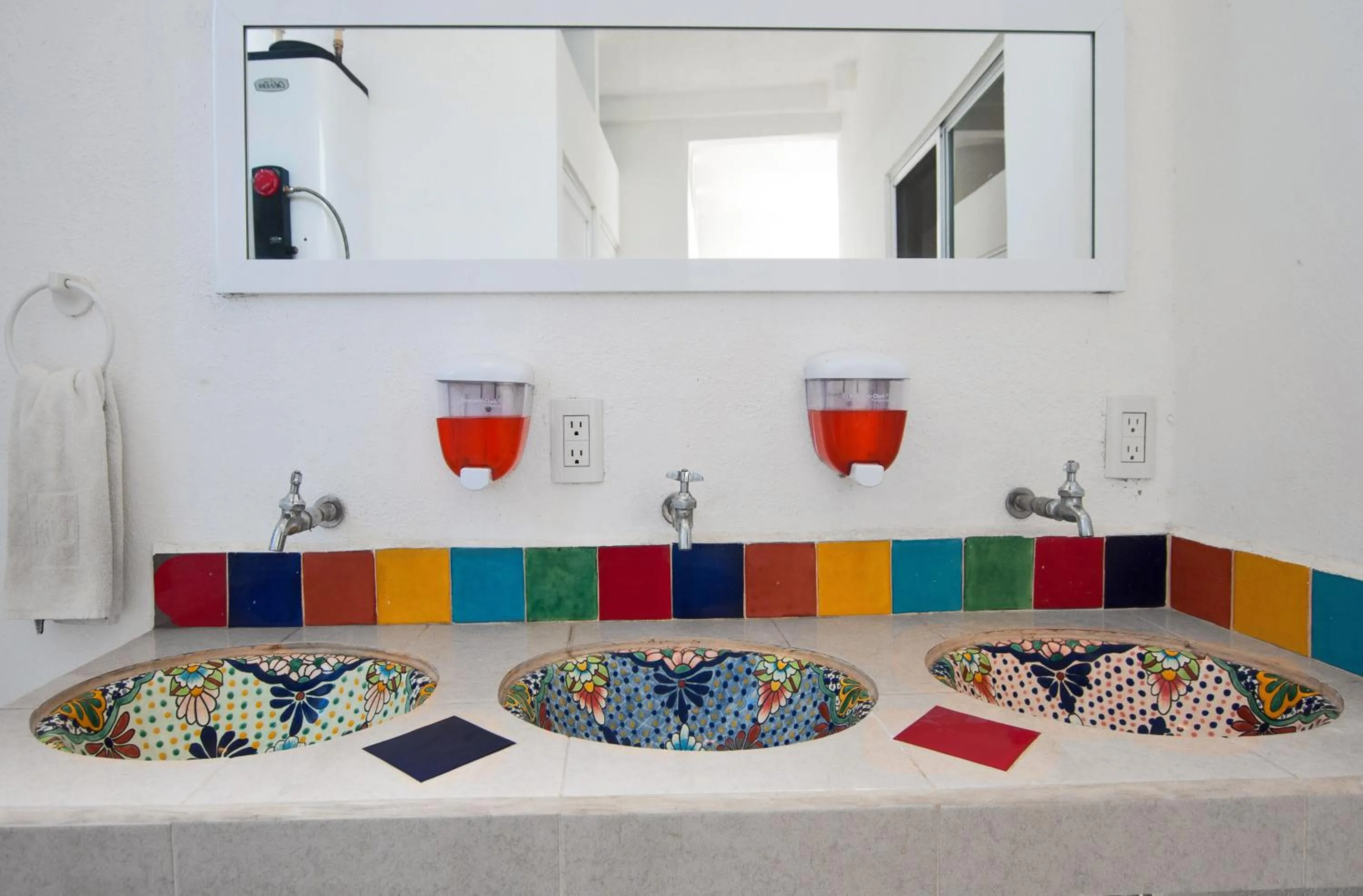 Bathroom in ITH Sayulita Amazing Surf Hostel