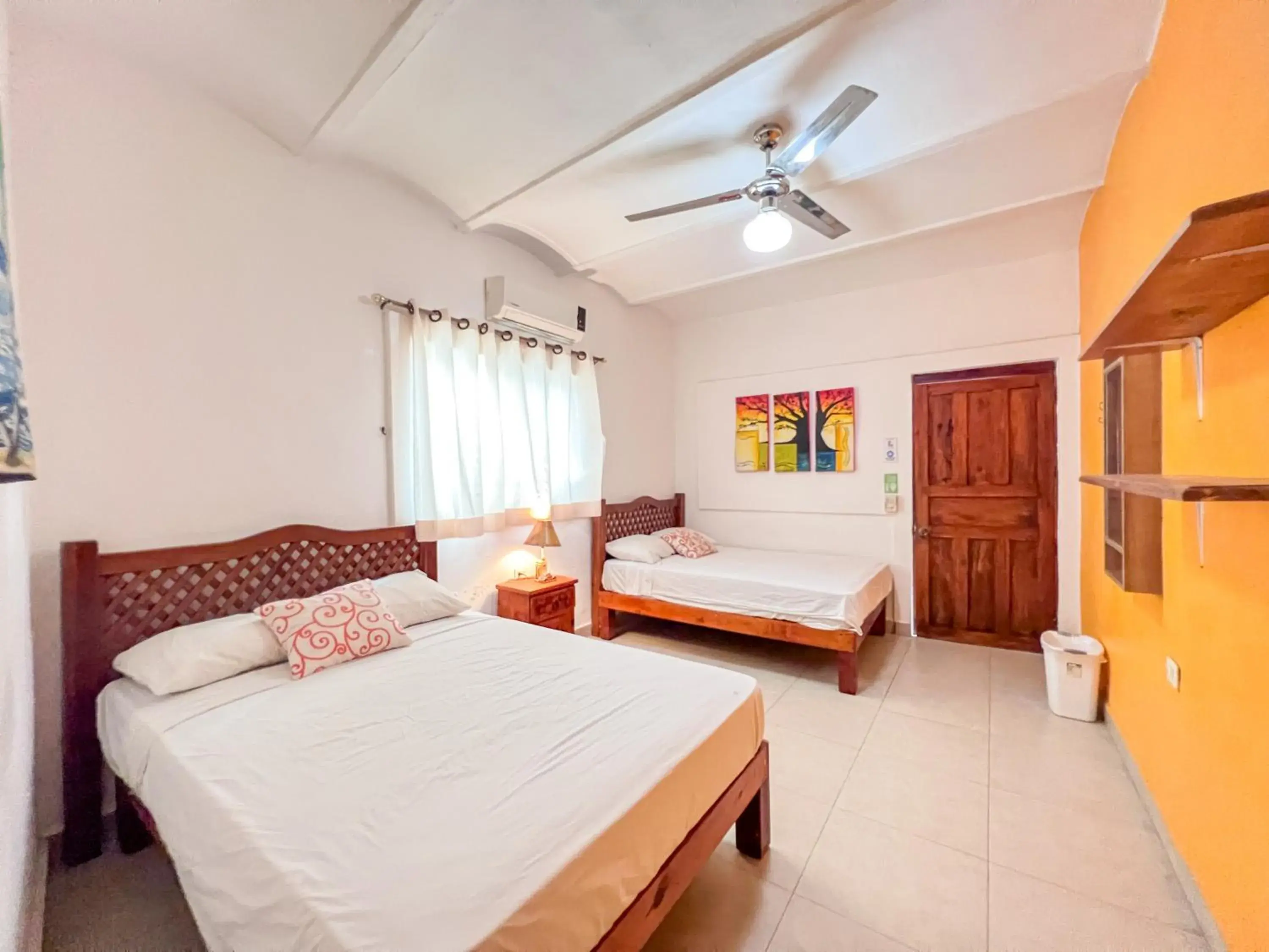 Economy Double Room in ITH Sayulita Amazing Surf Hostel Economy Double Room in ITH Sayulita Amazing Surf Hostel