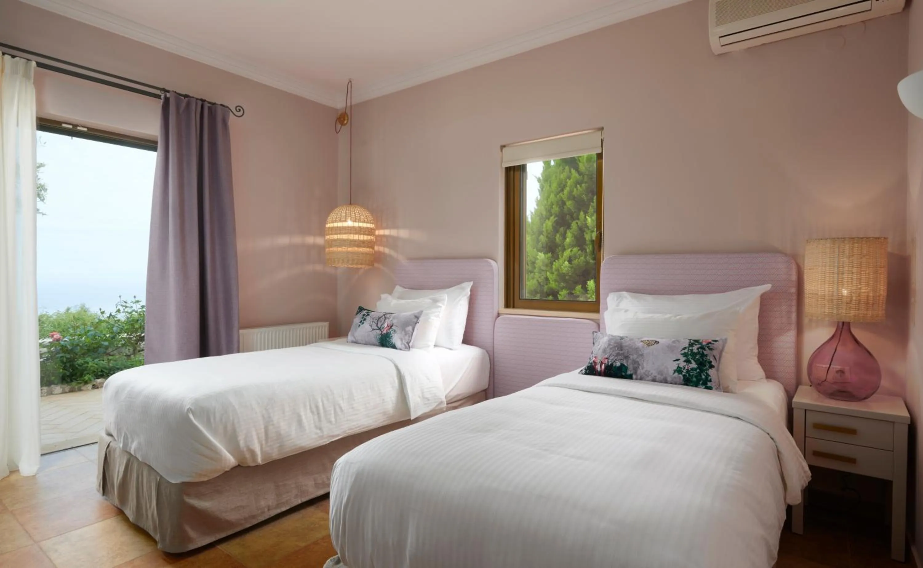 Bedroom, Bed in Artblue Villas