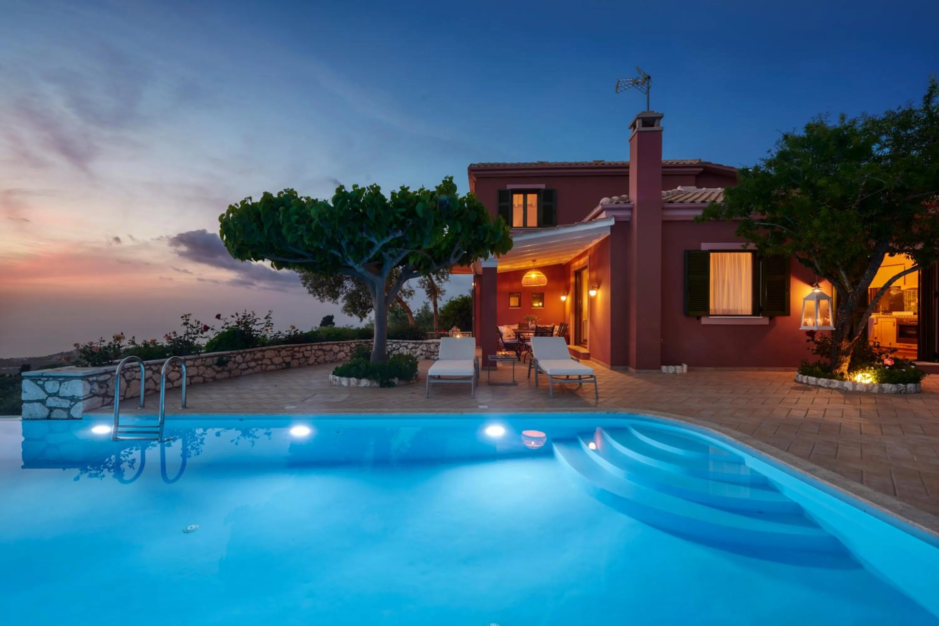 Swimming pool in Artblue Villas