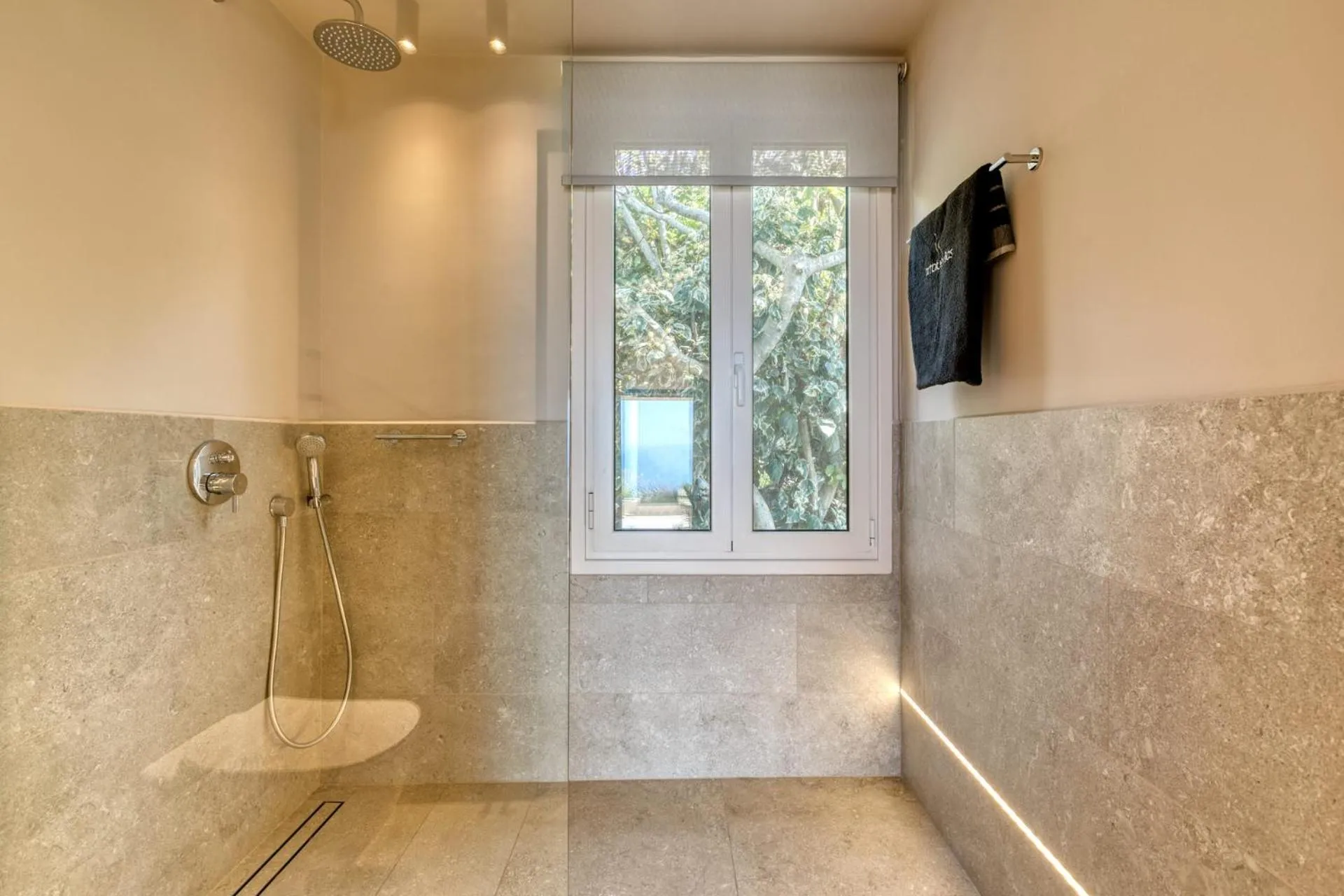 Bathroom in Artblue Villas