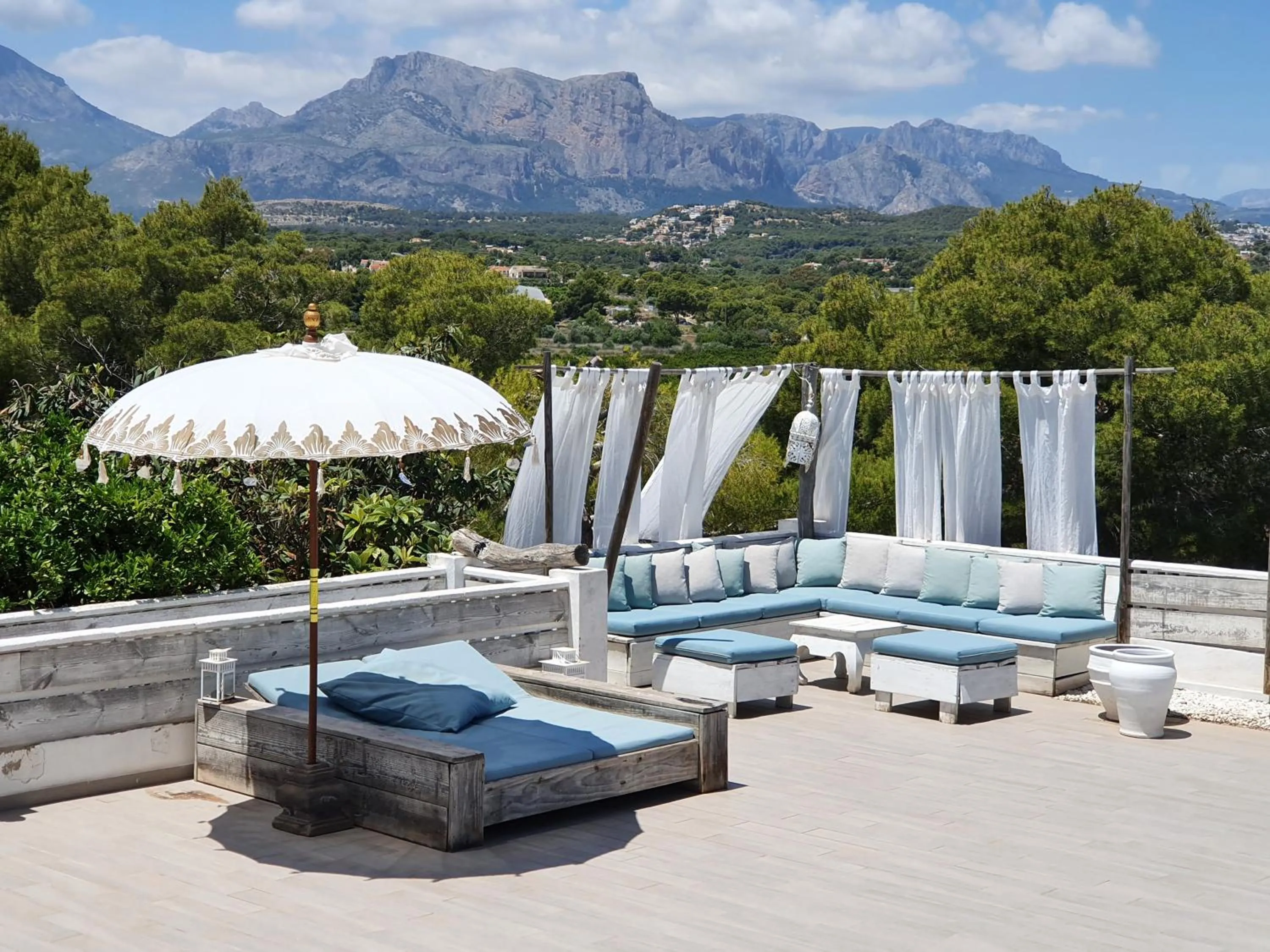 Mountain view in elparaiso-altea Apartment "Sylvia" ADULTS ONLY Bed & Borrel