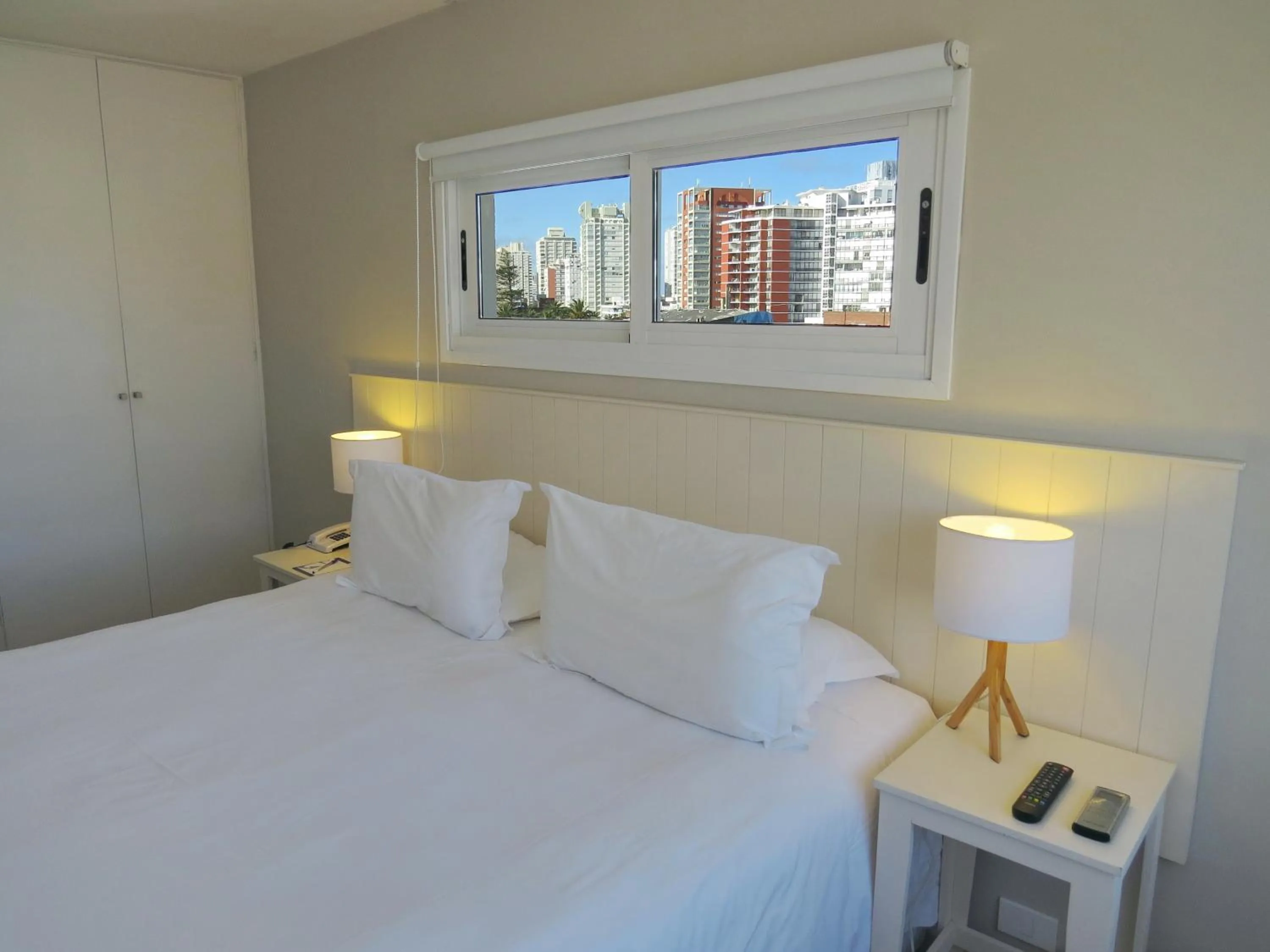 Bedroom, Bed in Atlántico Boutique Hotel