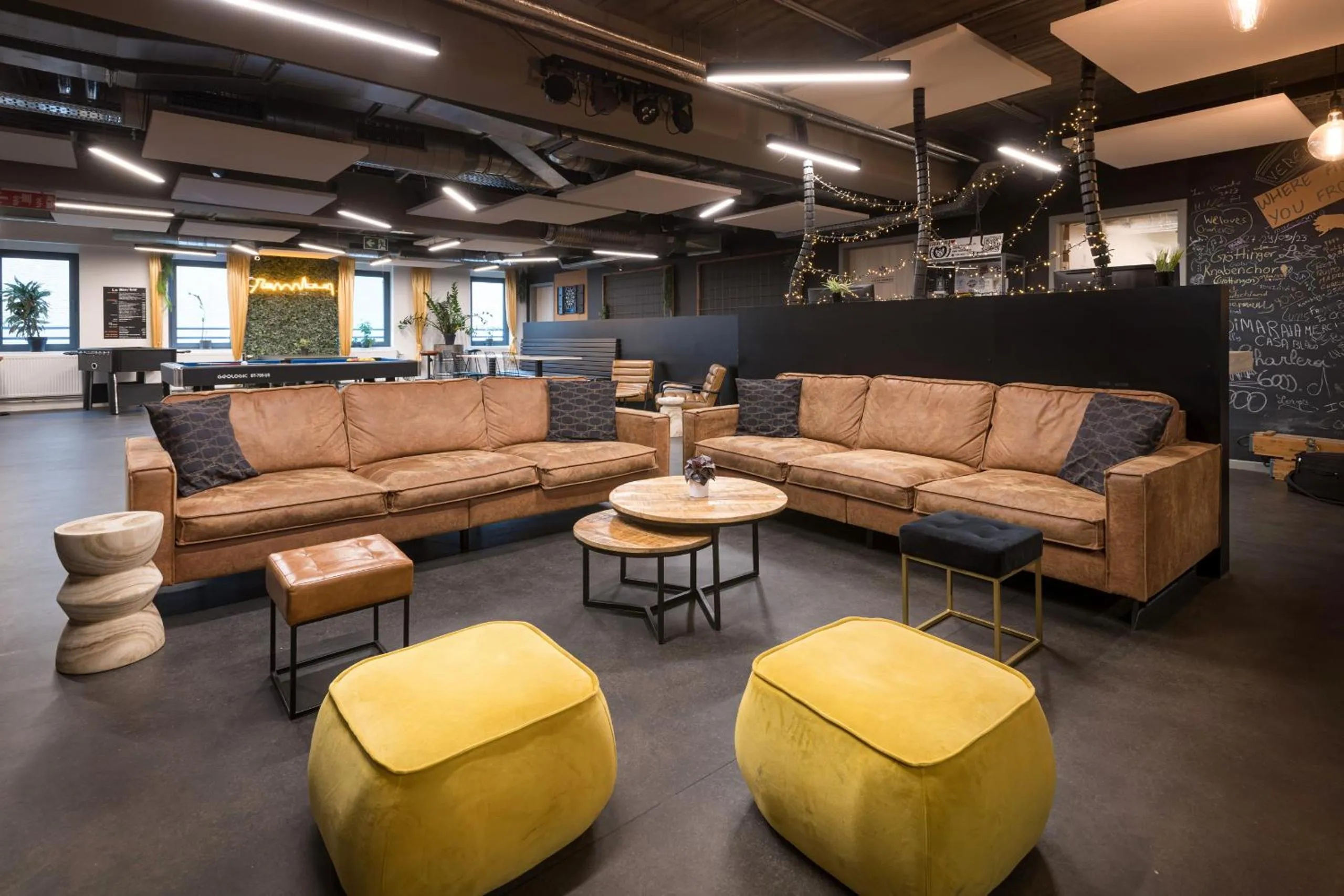 Lobby or reception in Auberge Jeunesse Charleroi Youth Hostel