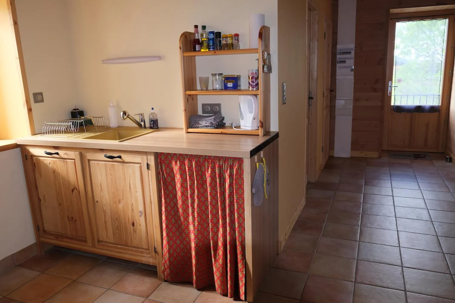 Communal kitchen in le Corral chambre d'hôte