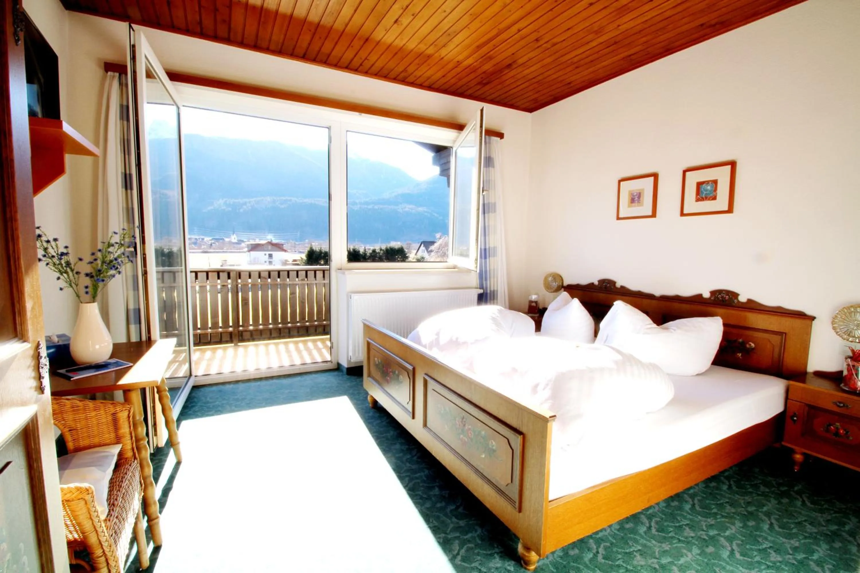 Photo of the whole room, Bed in Hotel Sonnleitn