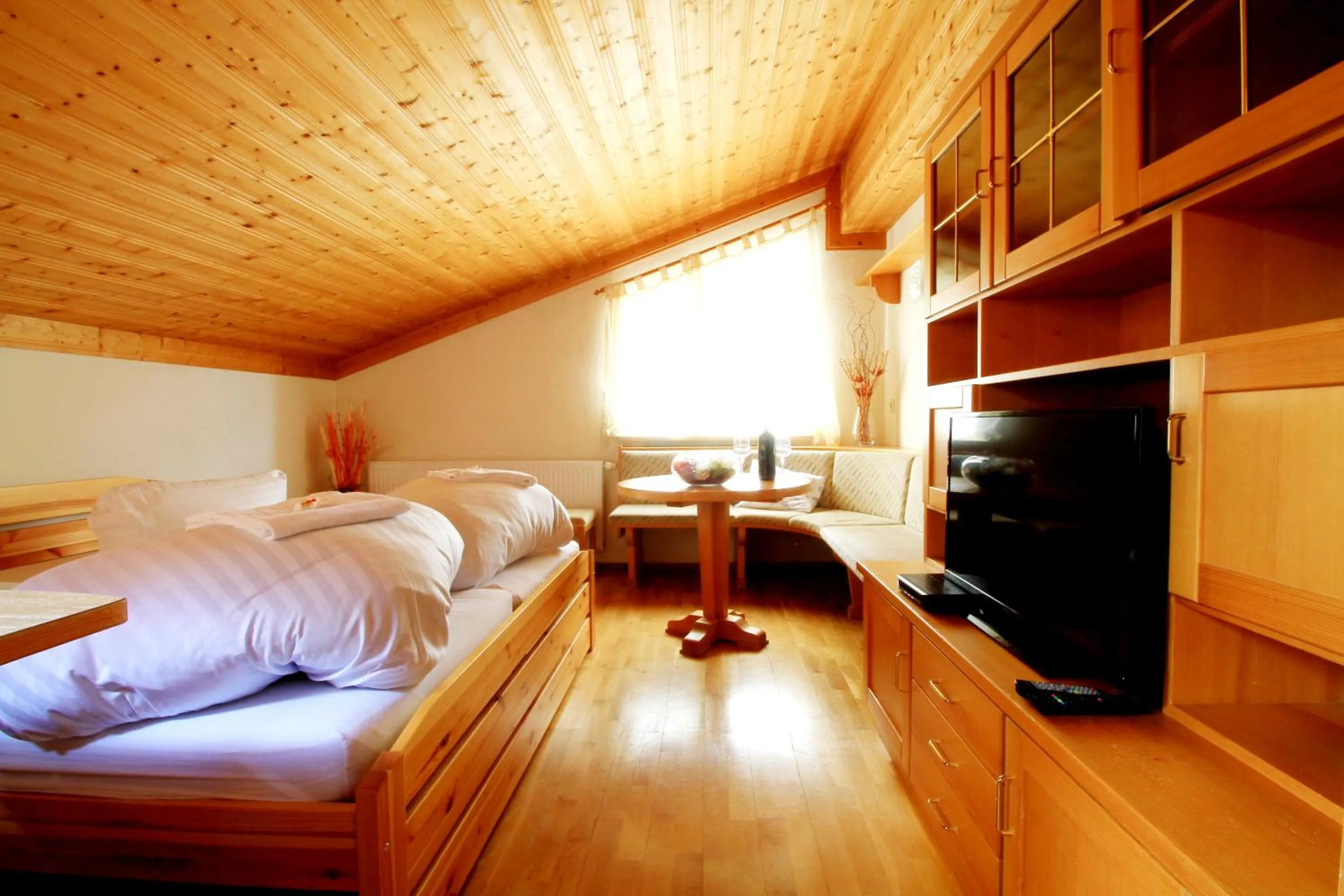 Photo of the whole room, Bed in Hotel Sonnleitn