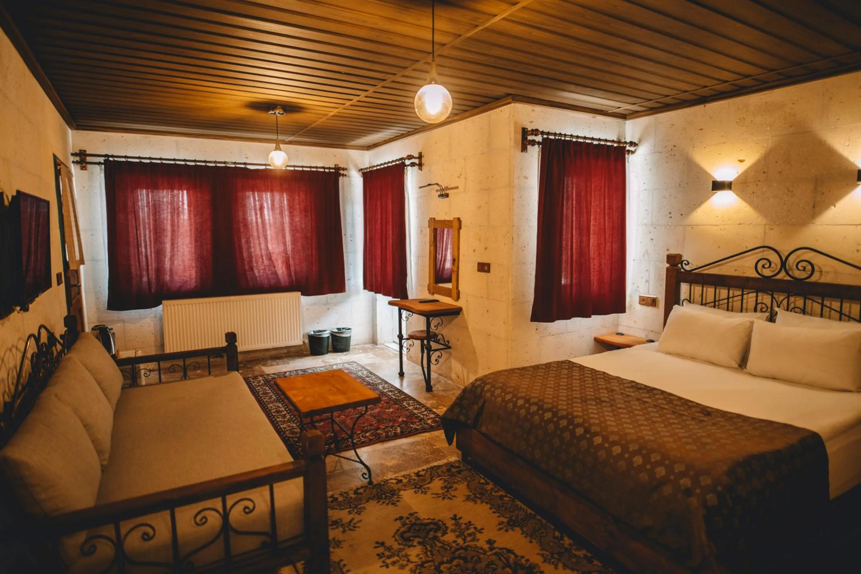 Bed in Çavuşin Cave House-Cappadocia