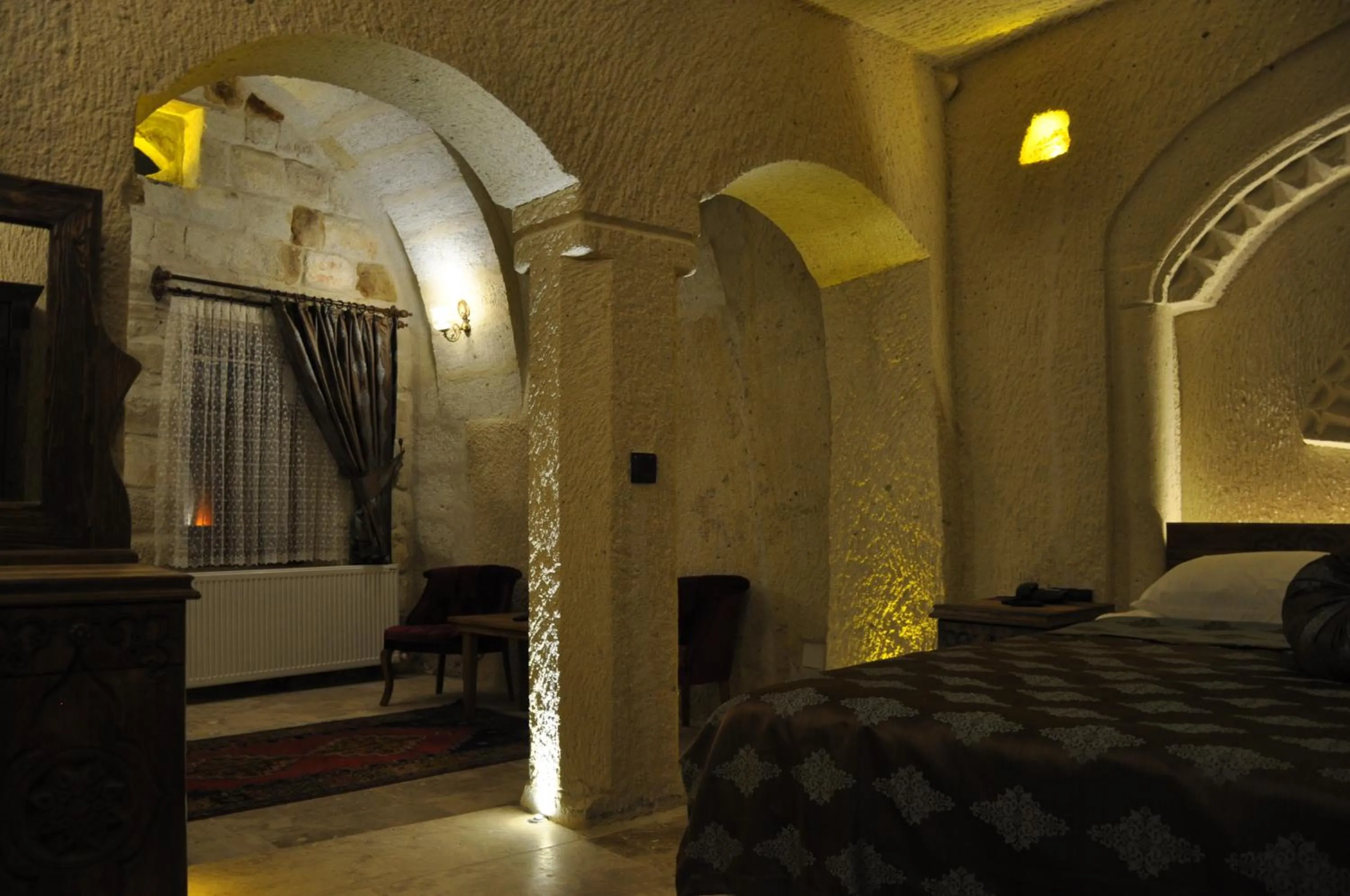 Bed in Çavuşin Cave House-Cappadocia