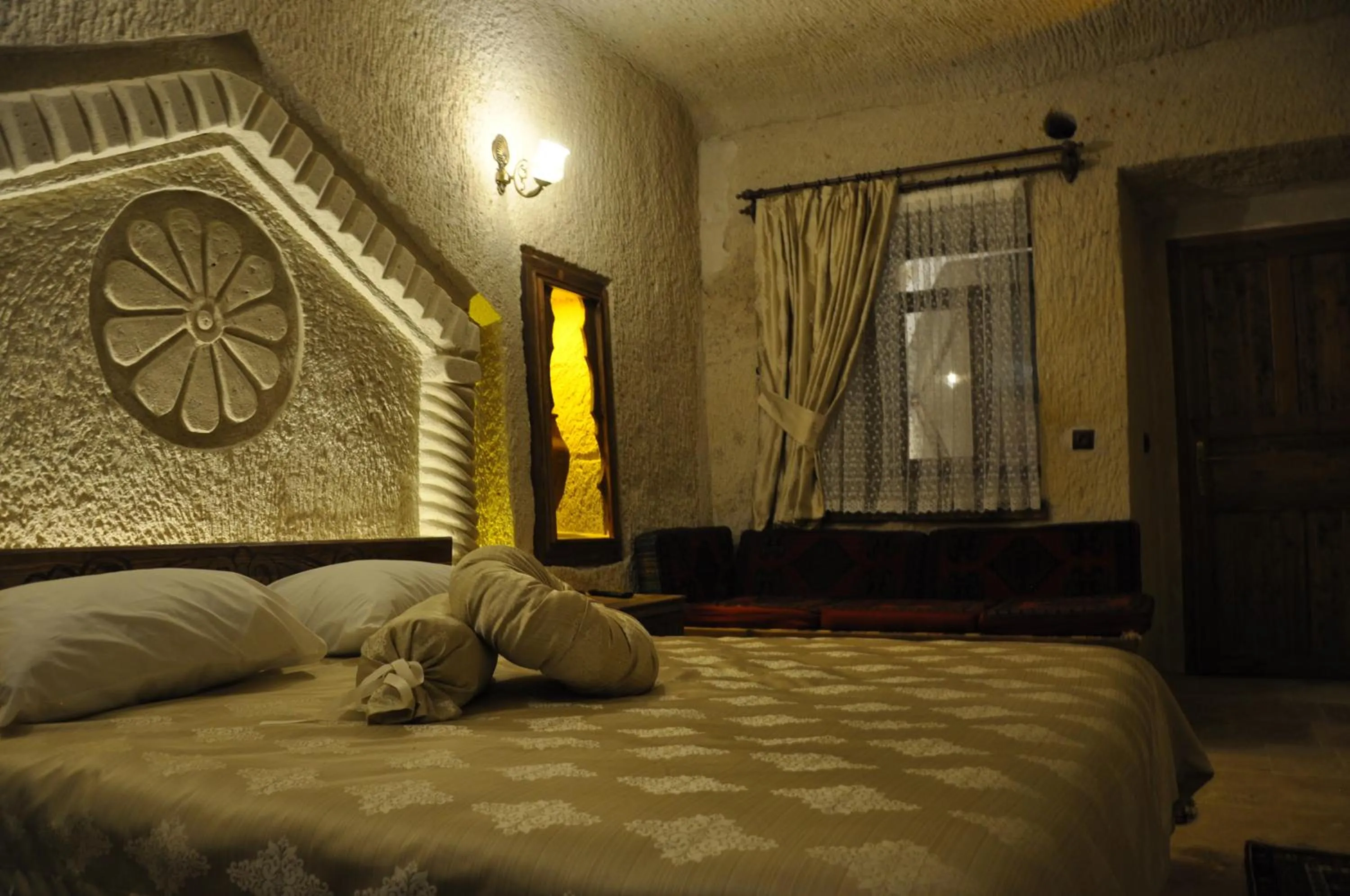 Bed in Çavuşin Cave House-Cappadocia