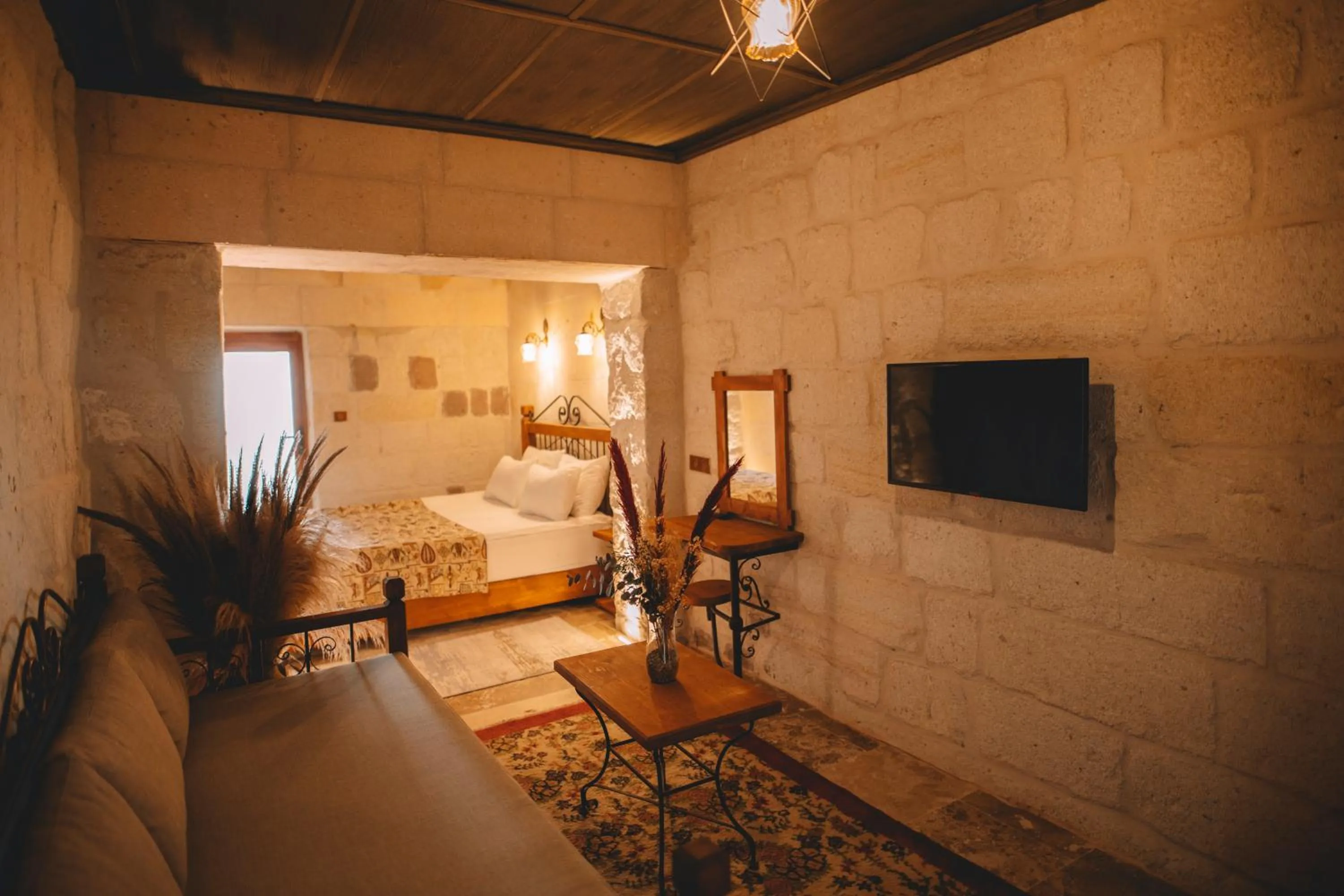 Bed in Çavuşin Cave House-Cappadocia