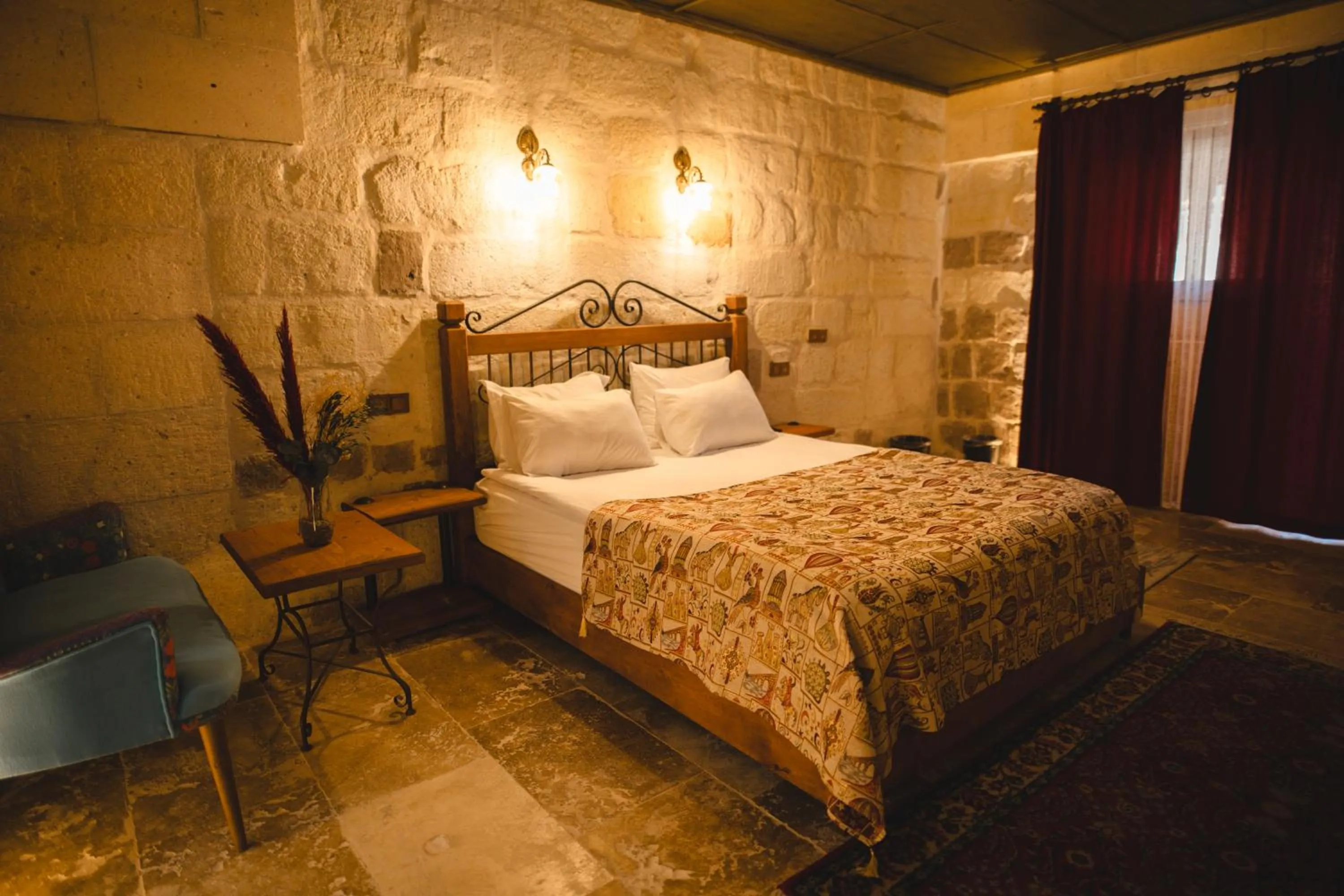Bed in Çavuşin Cave House-Cappadocia